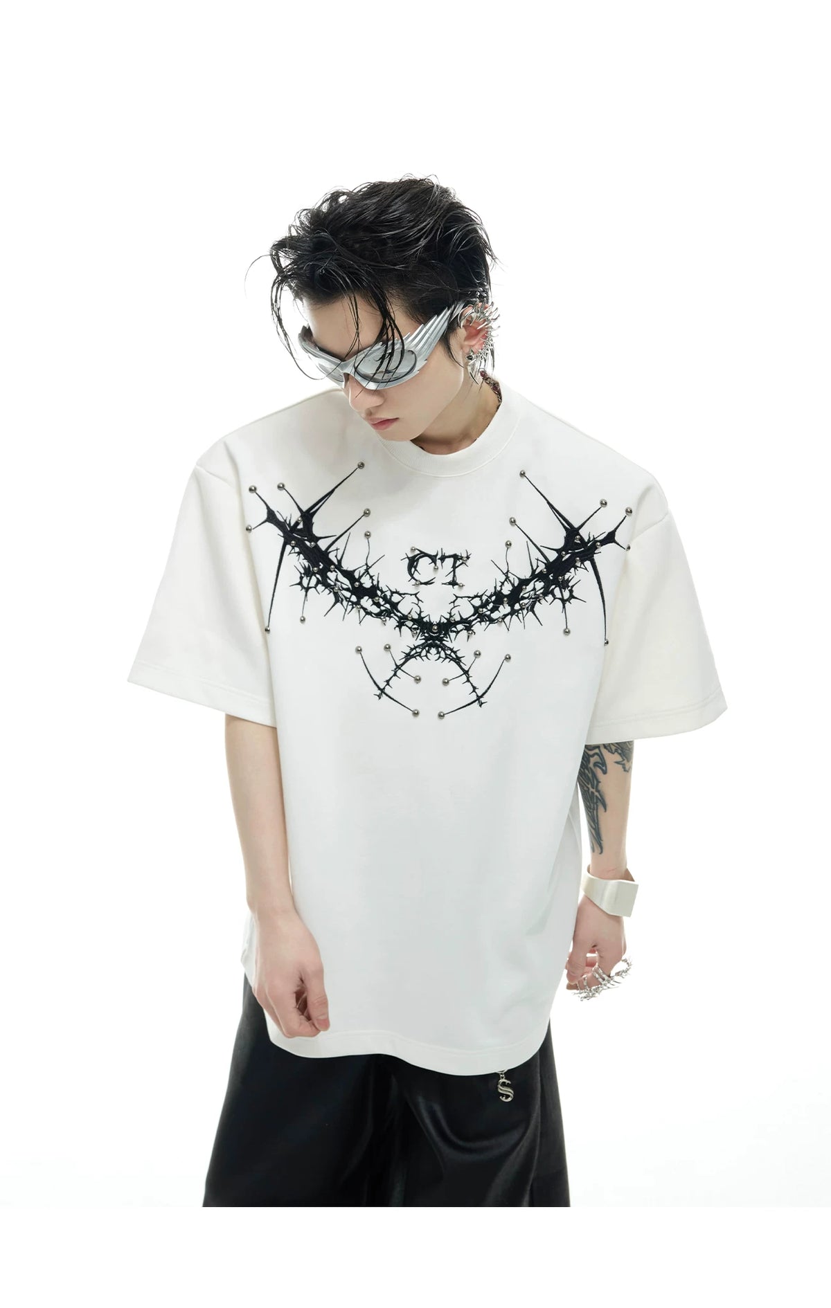 Metal Rivet Embroidery Relaxed T-Shirt | Unisex - description image 10