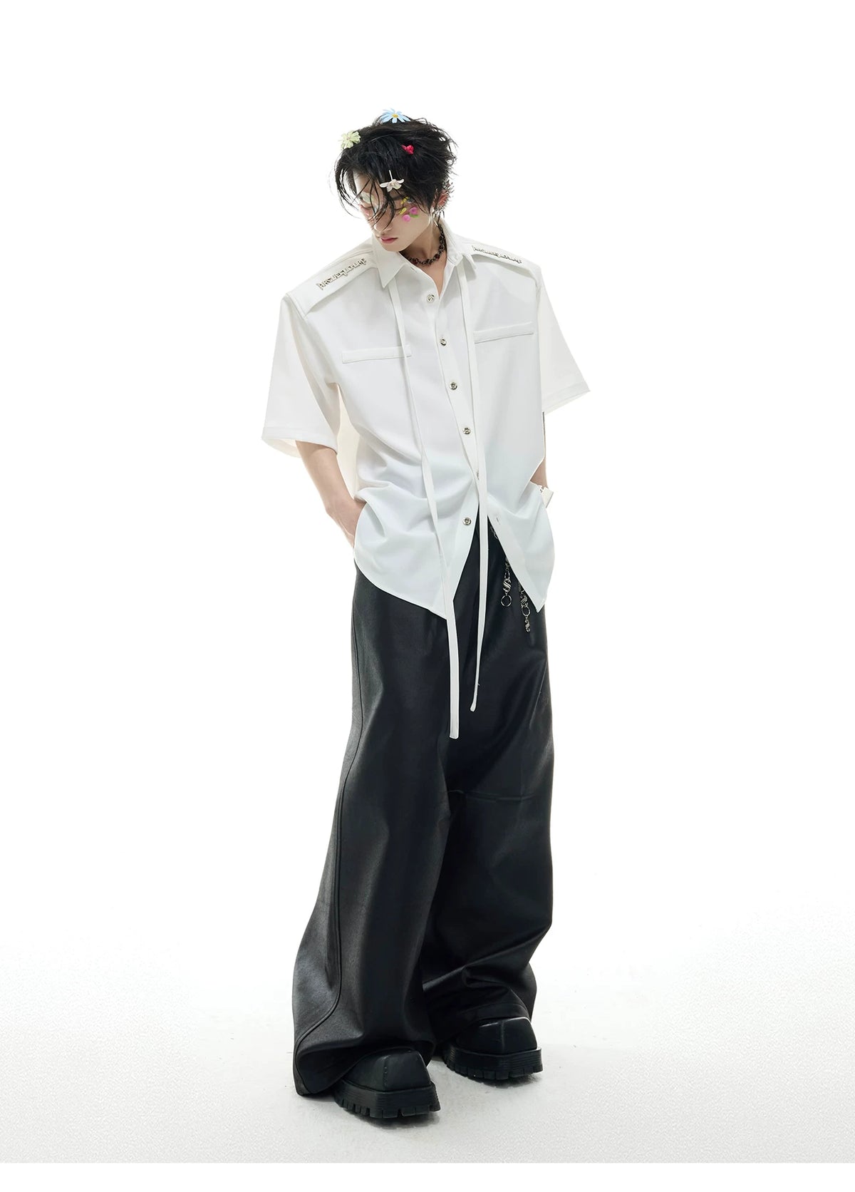 Black Metal-Accent Wide-Leg Trousers for Streetwear - description image 6