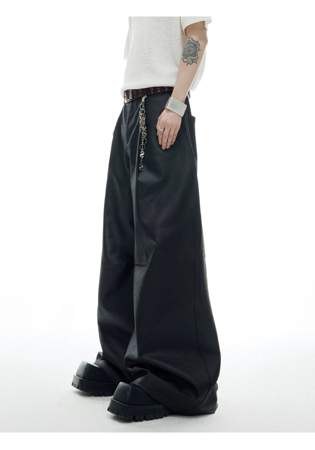 Black Metal-Accent Wide-Leg Trousers for Streetwear - description image 8