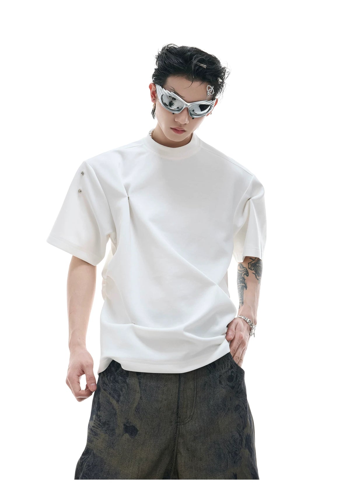 Pleated Boxy Cotton T-Shirt with Metal Details - description image 7