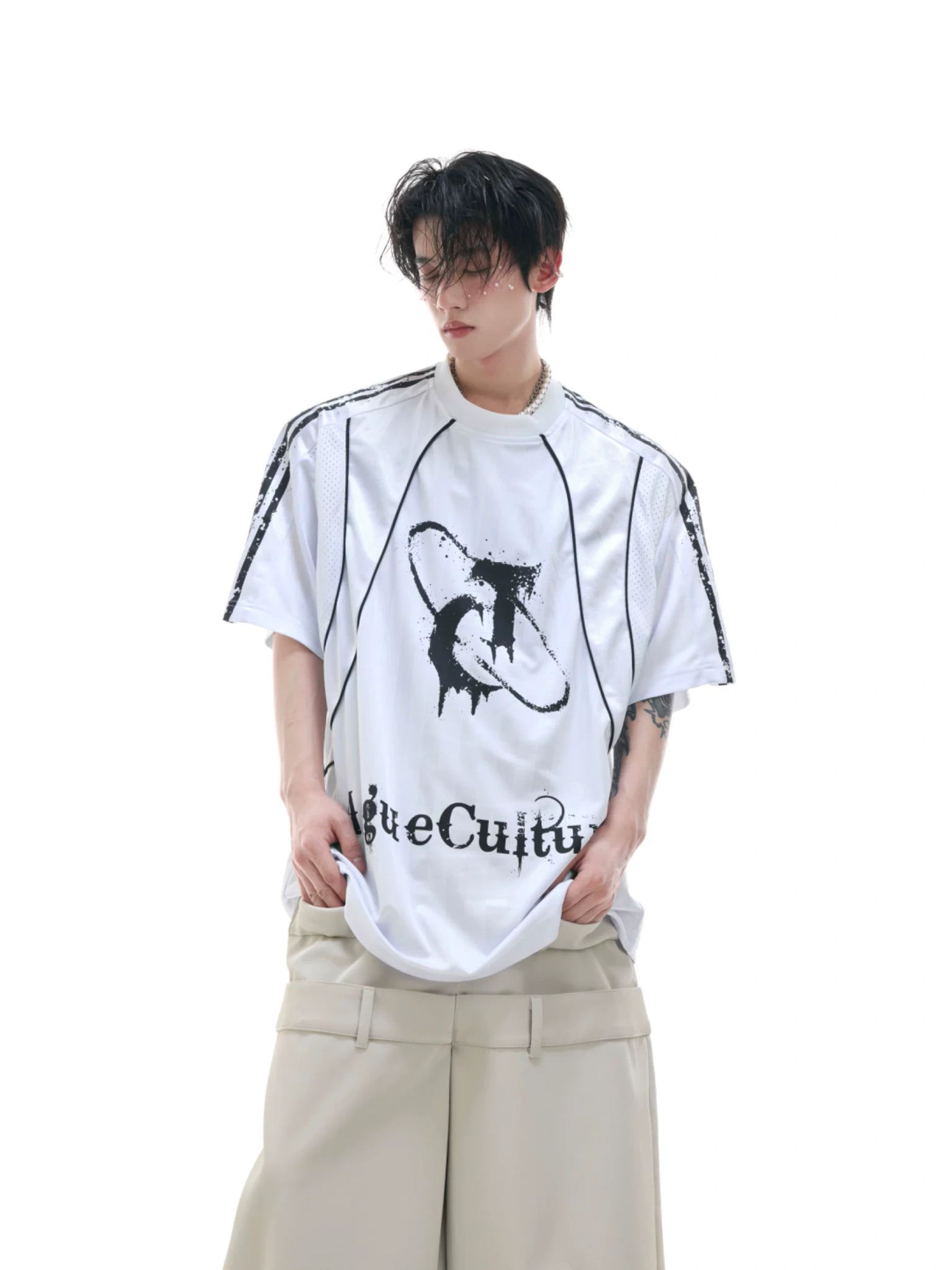 Color-Blocked Graphic T-Shirt | Relaxed Streetwear - main image 2