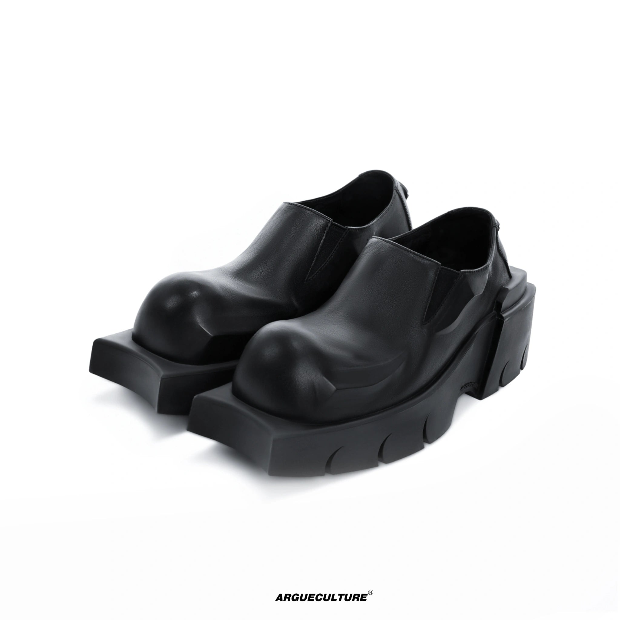 Black Cowhide Round-Toe Platform Derby Shoes | Slip-On - Black