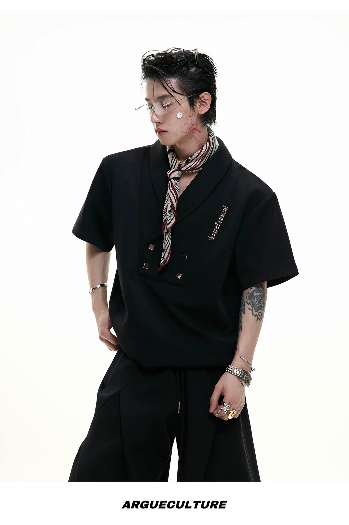 V-Neck Structured Shirt and Trouser Set | Avant-Garde - description image 15