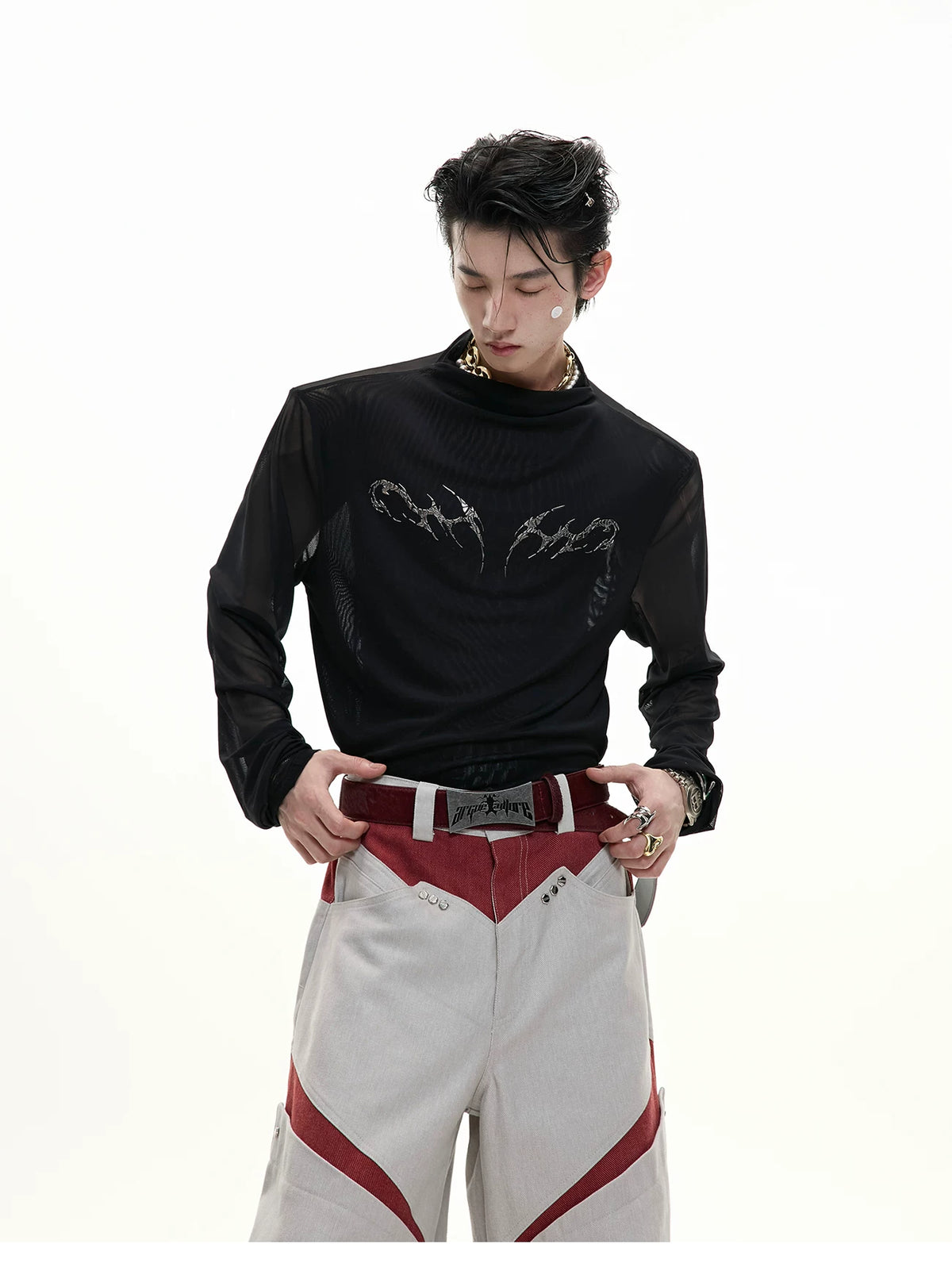 Embossed Mesh Long-Sleeve Tee in Polyester Blend - description image 3