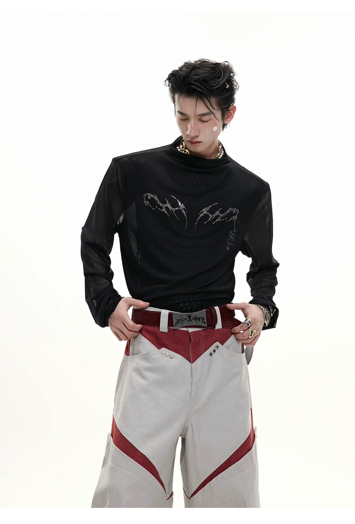 Embossed Mesh Long-Sleeve Tee in Polyester Blend - description image 6
