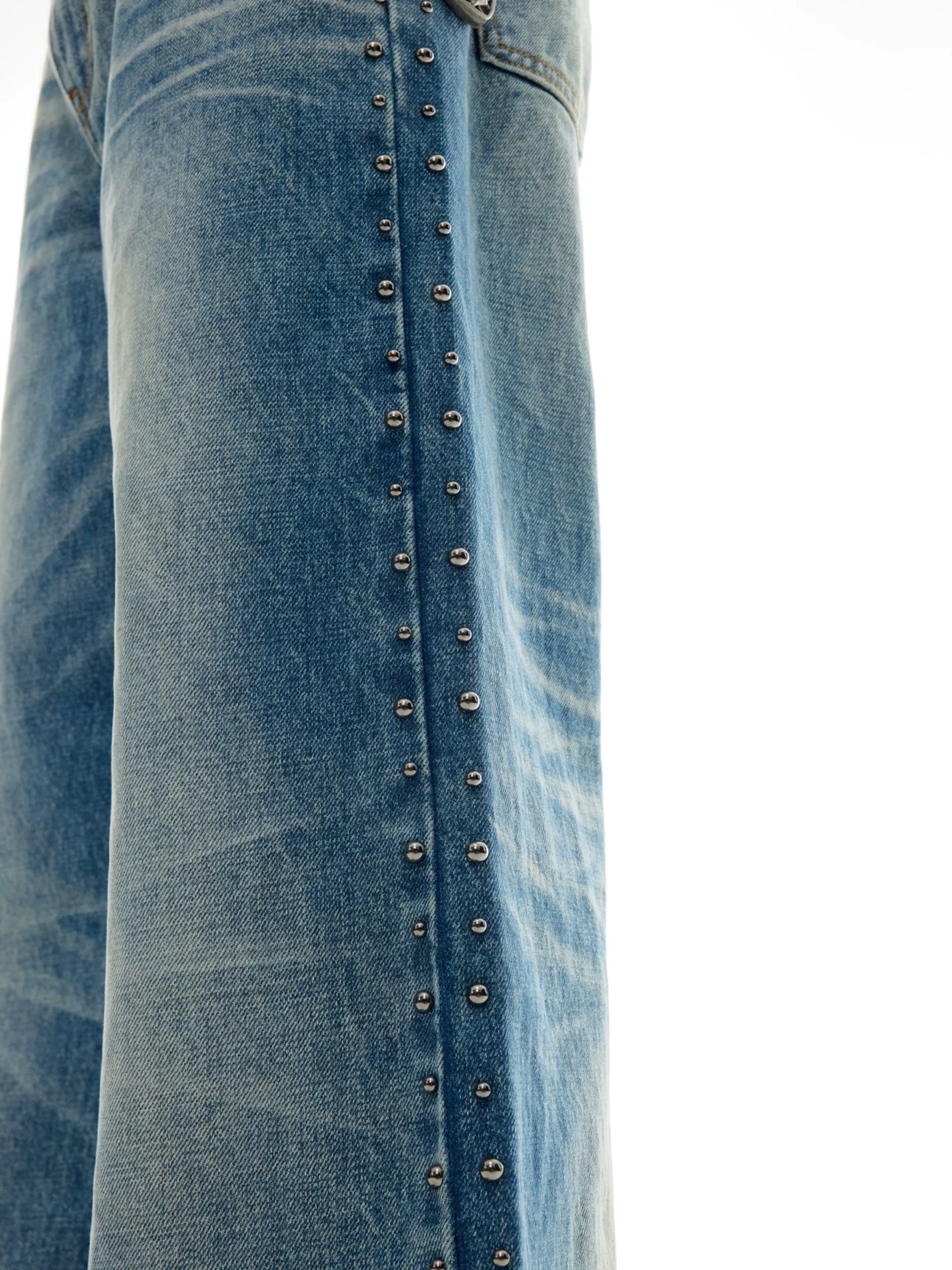 Washed Blue Loose Straight-Leg Rivet Detail Jeans - main image 3