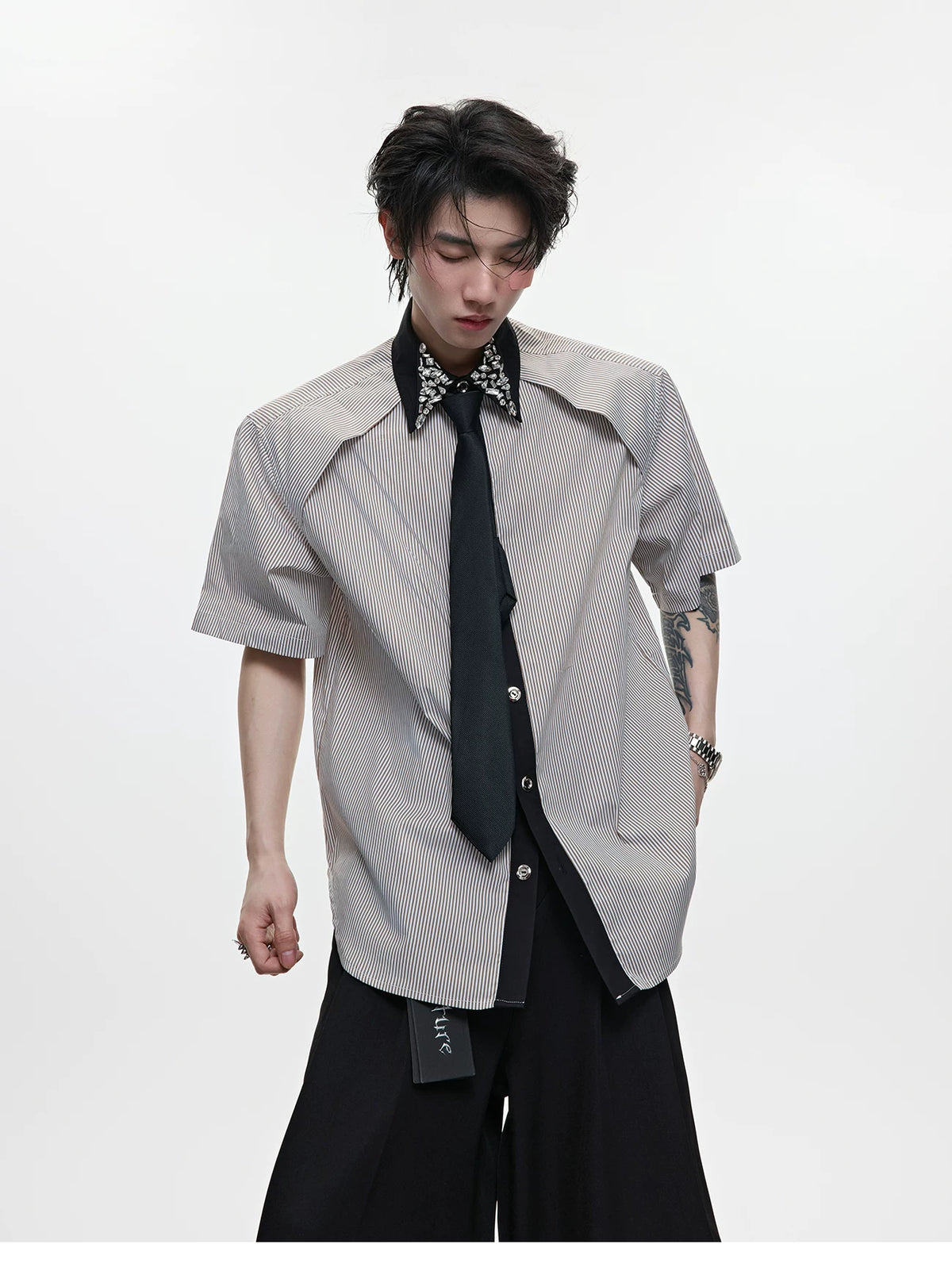 Rhinestone Collar Striped Shirt with Detachable Tie - description image 3