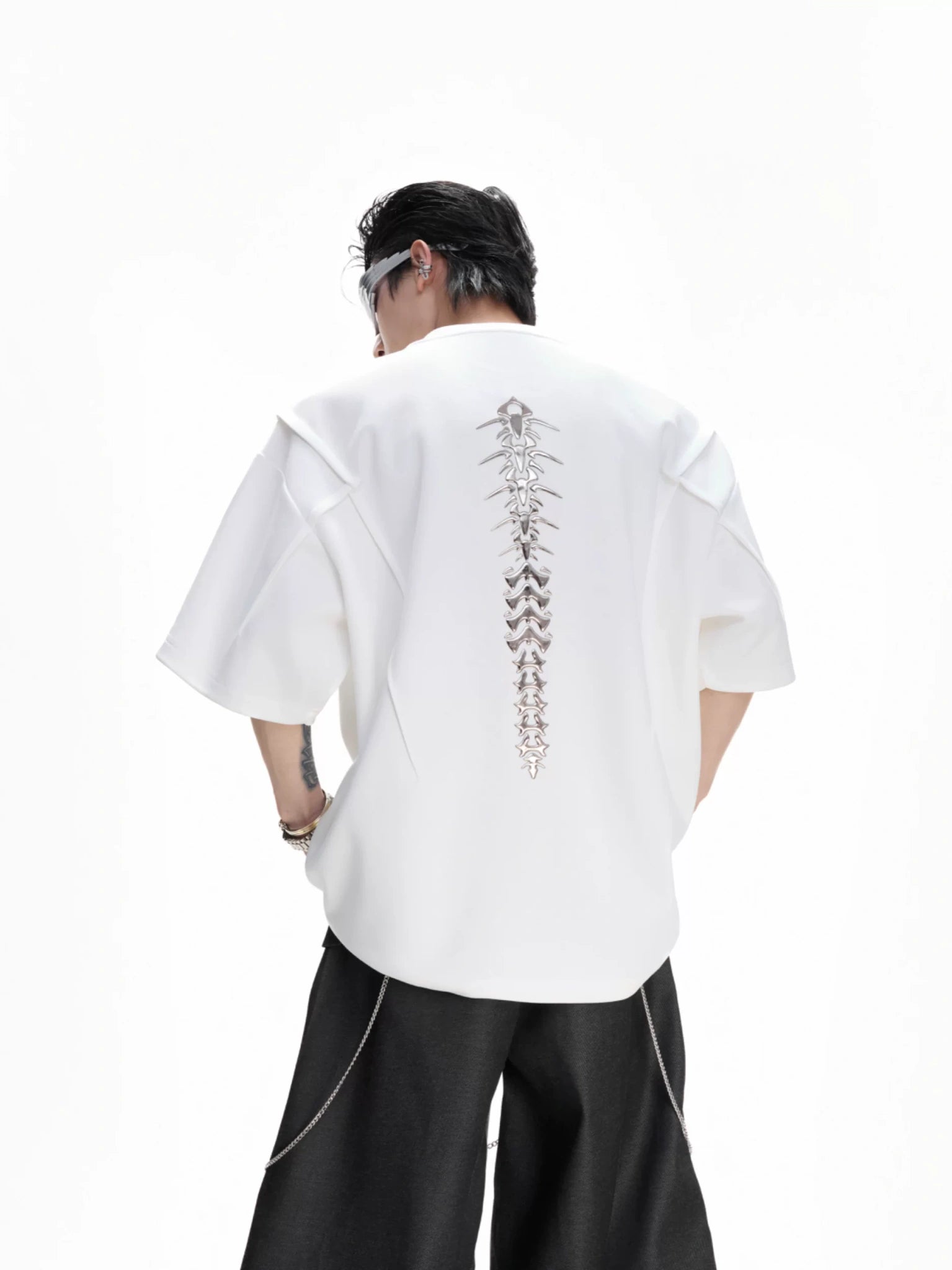 Liquid Spine Shoulder-Pad T-Shirt | Relaxed Cotton - main image 2