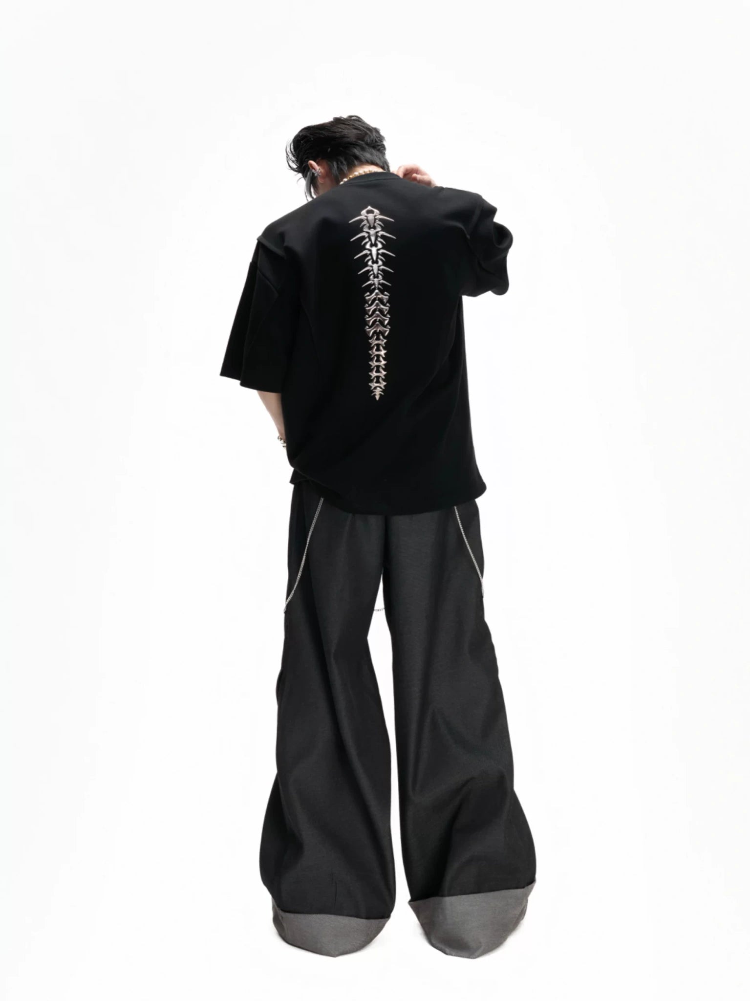 Liquid Spine Shoulder-Pad T-Shirt | Relaxed Cotton - main image 5