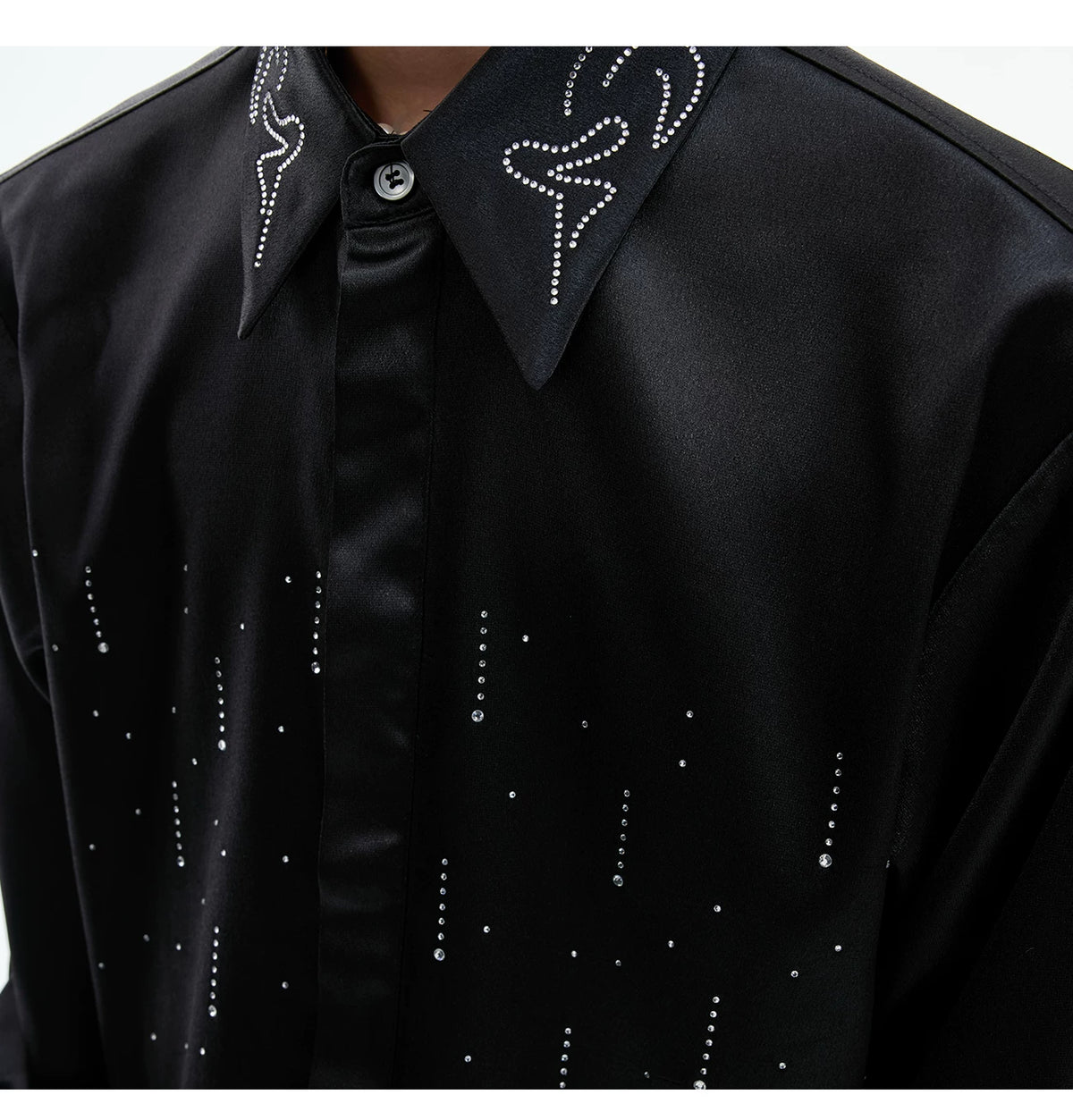 Relaxed Unisex Shimmer Shirt with Sparkling Collar Detail - description image 5