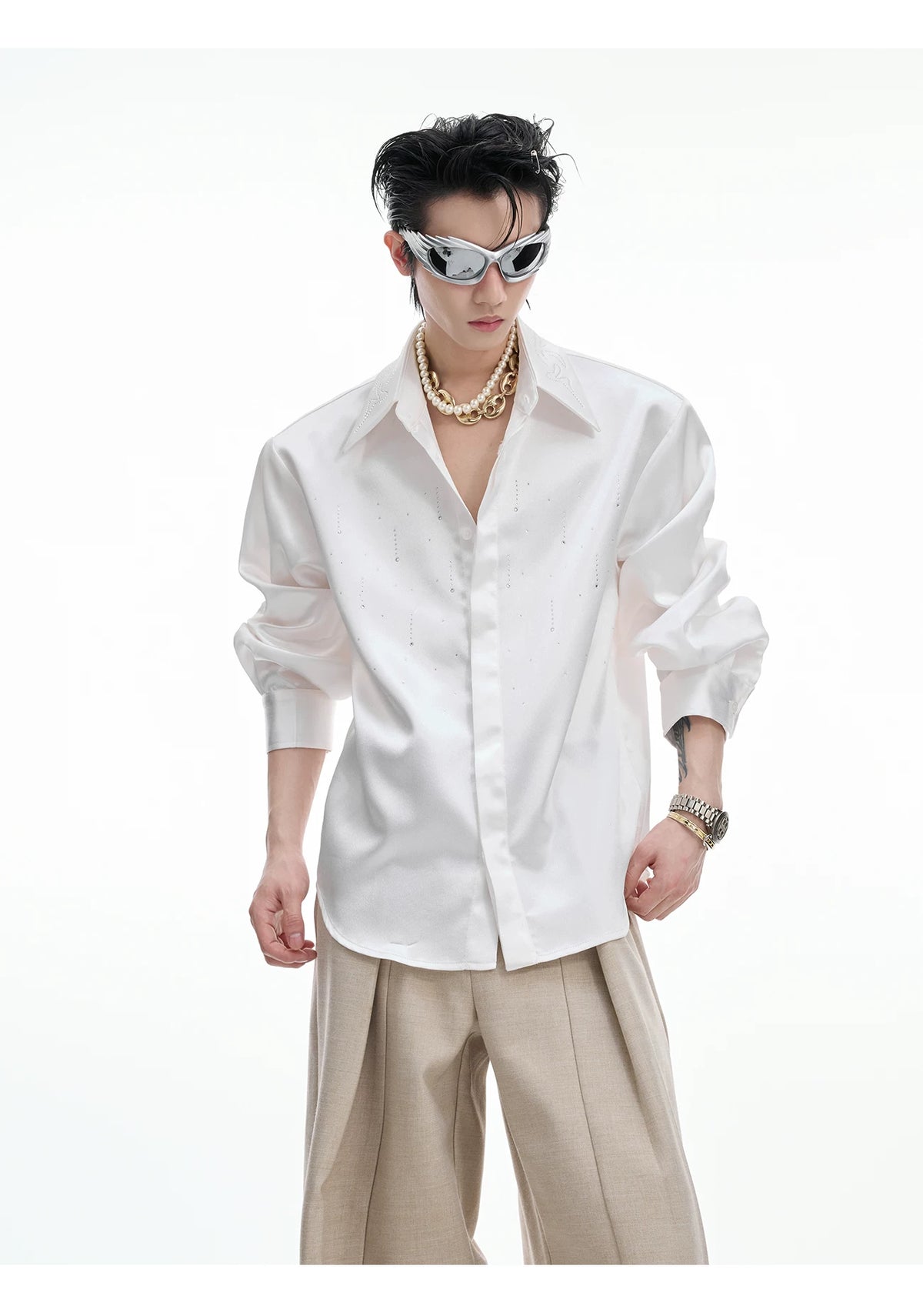 Relaxed Unisex Shimmer Shirt with Sparkling Collar Detail - description image 8