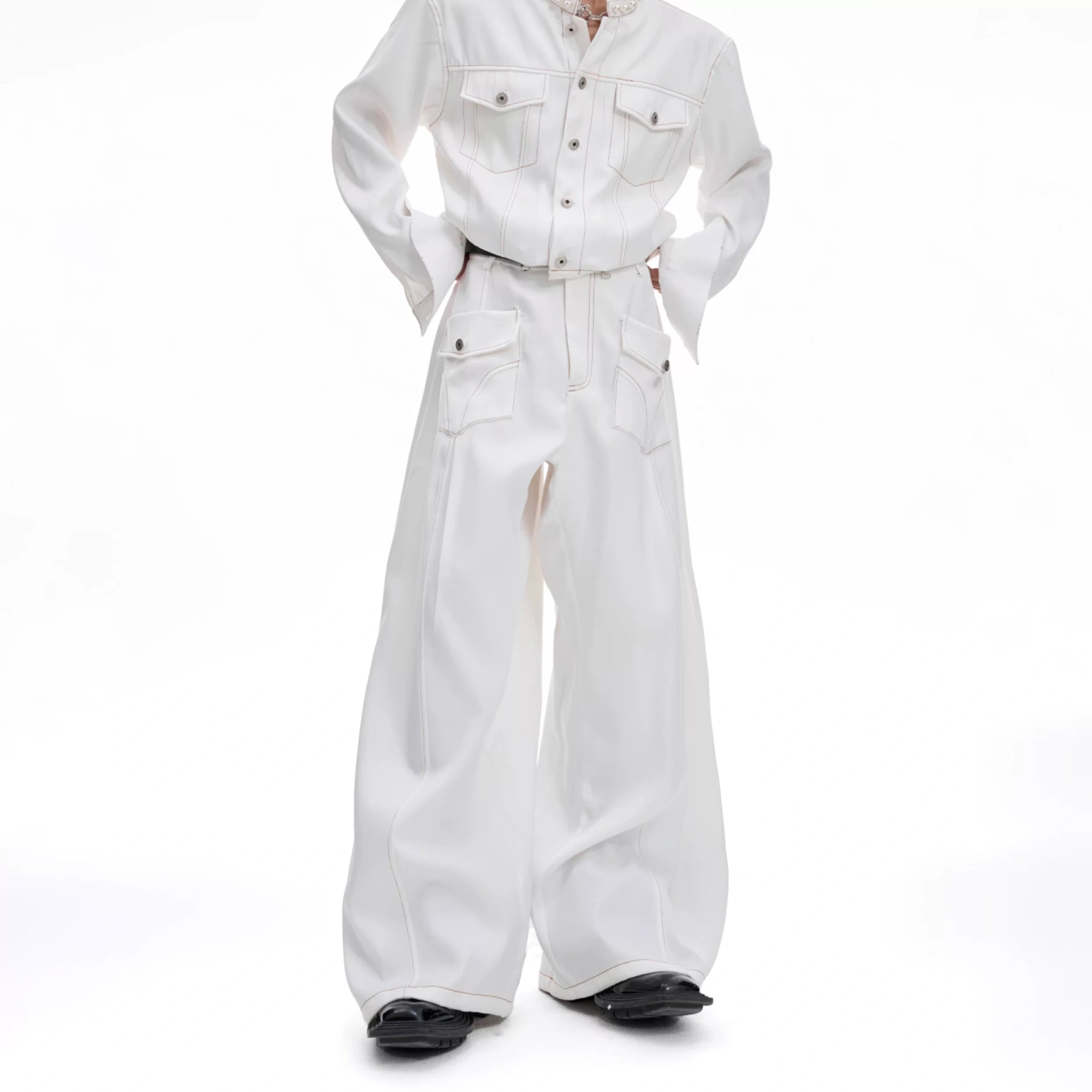 Loose Straight-Leg Cargo Jeans | Washed Cotton Denim - main image 2
