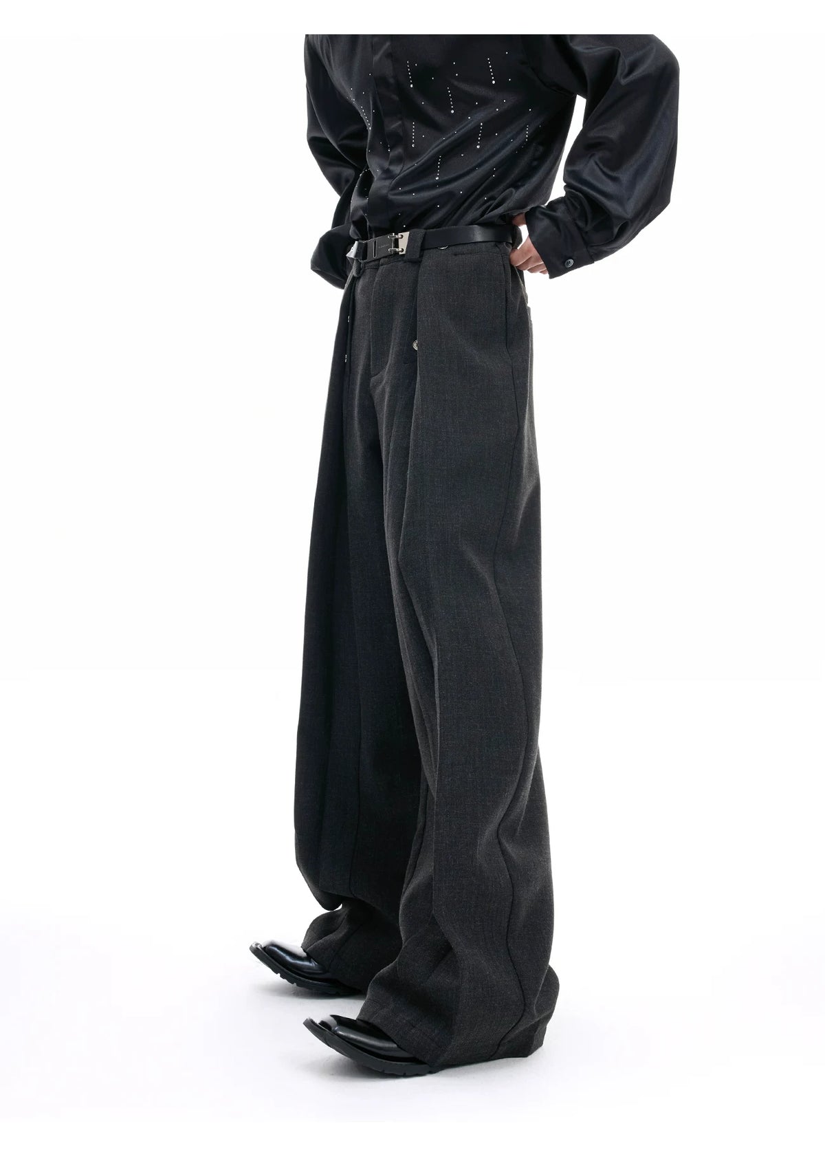 Deconstructed Pleated Straight-Leg Cotton Blend Trousers - description image 5