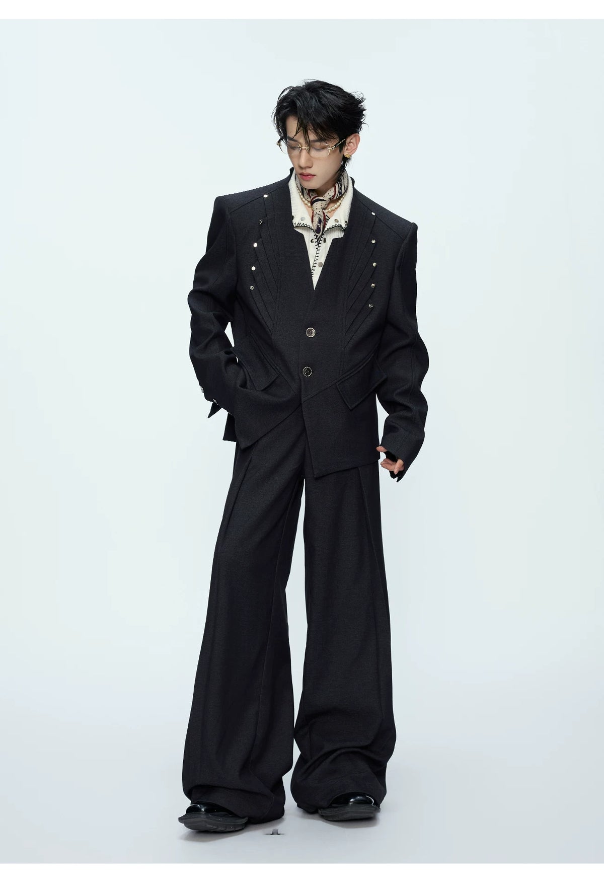 Relaxed Deconstructed Wool-Blend Tailored Suit Set - description image 7