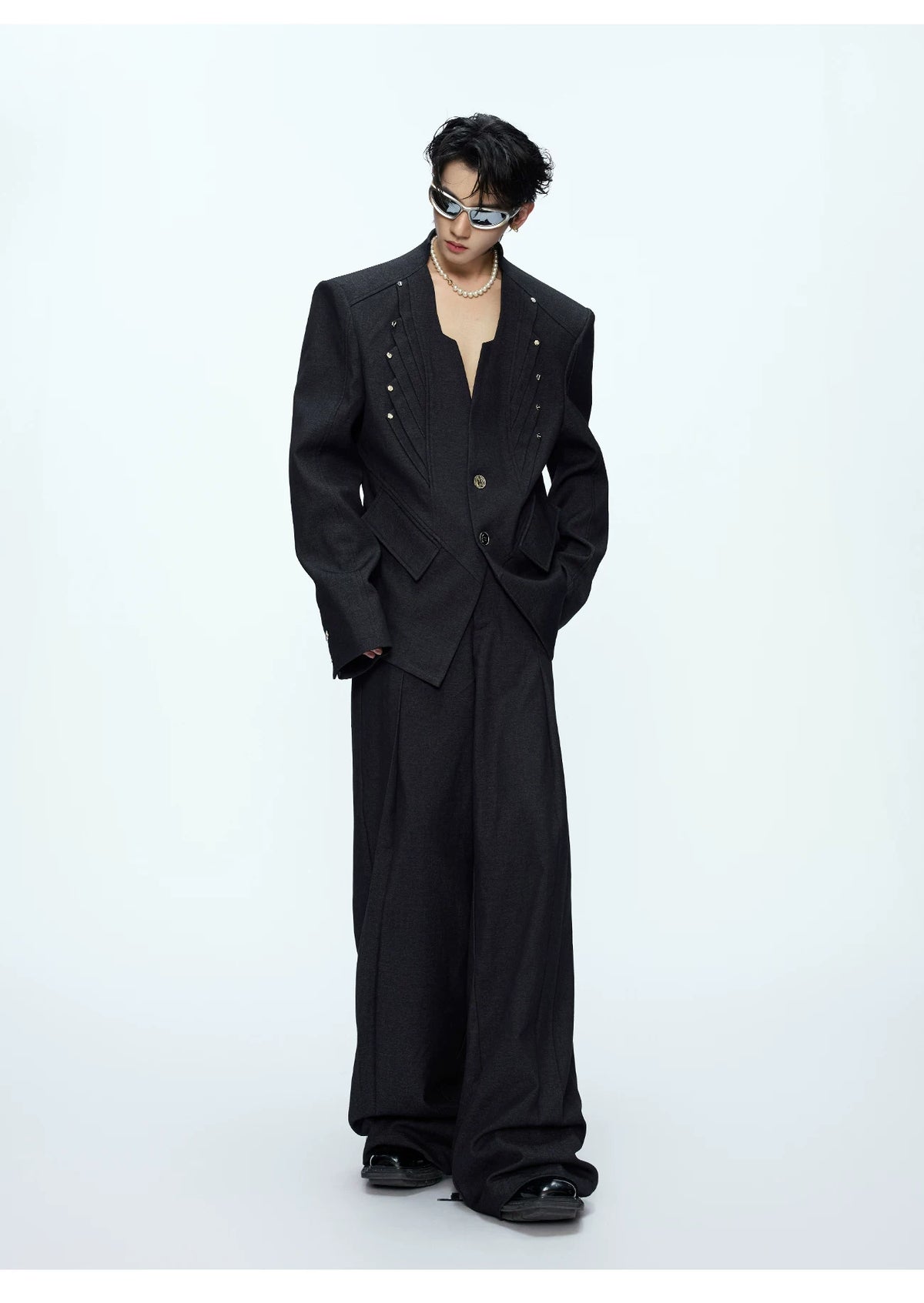 Relaxed Deconstructed Wool-Blend Tailored Suit Set - description image 11