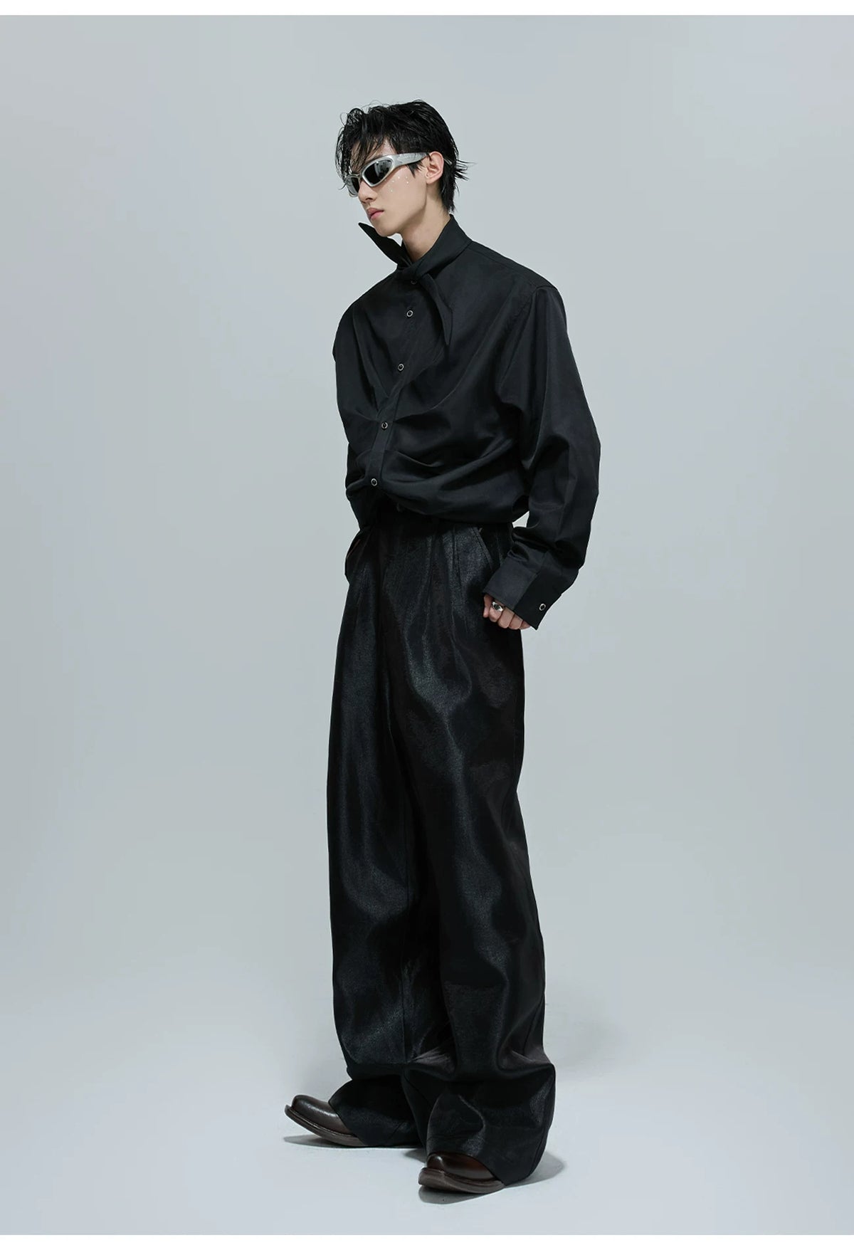 Relaxed Pleated Cotton Shirt with Lapel Collar - description image 9