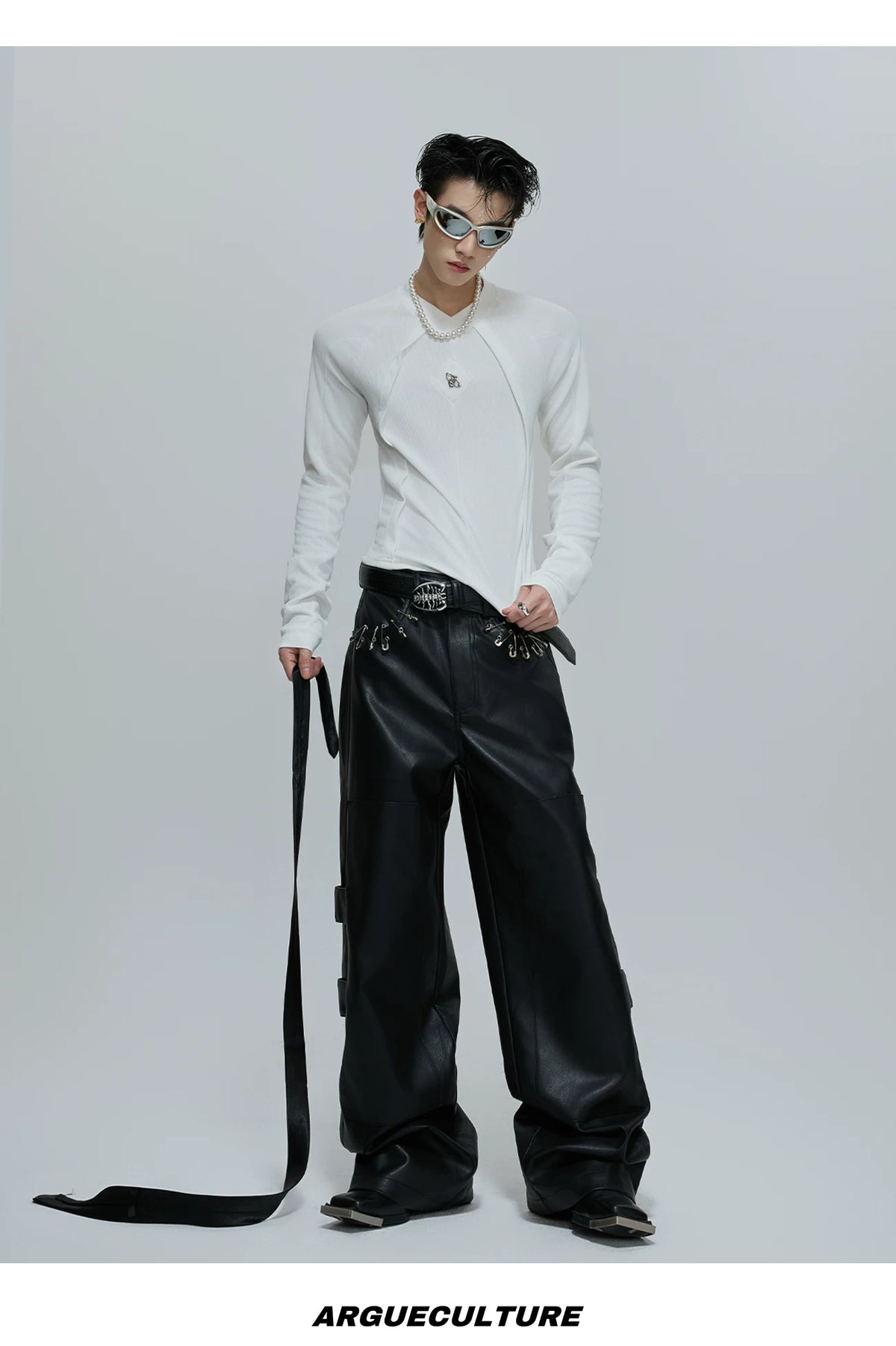 Deconstructed Panel Long-Sleeve Tee | Black or White - description image 2