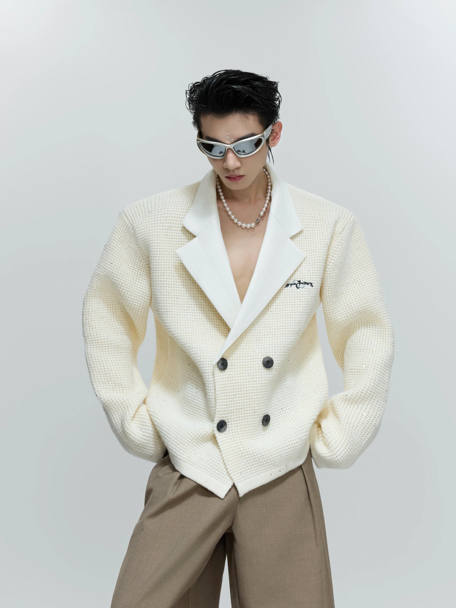 Sequined V-Neck Knit Jacket for Unisex Layering - main image 1