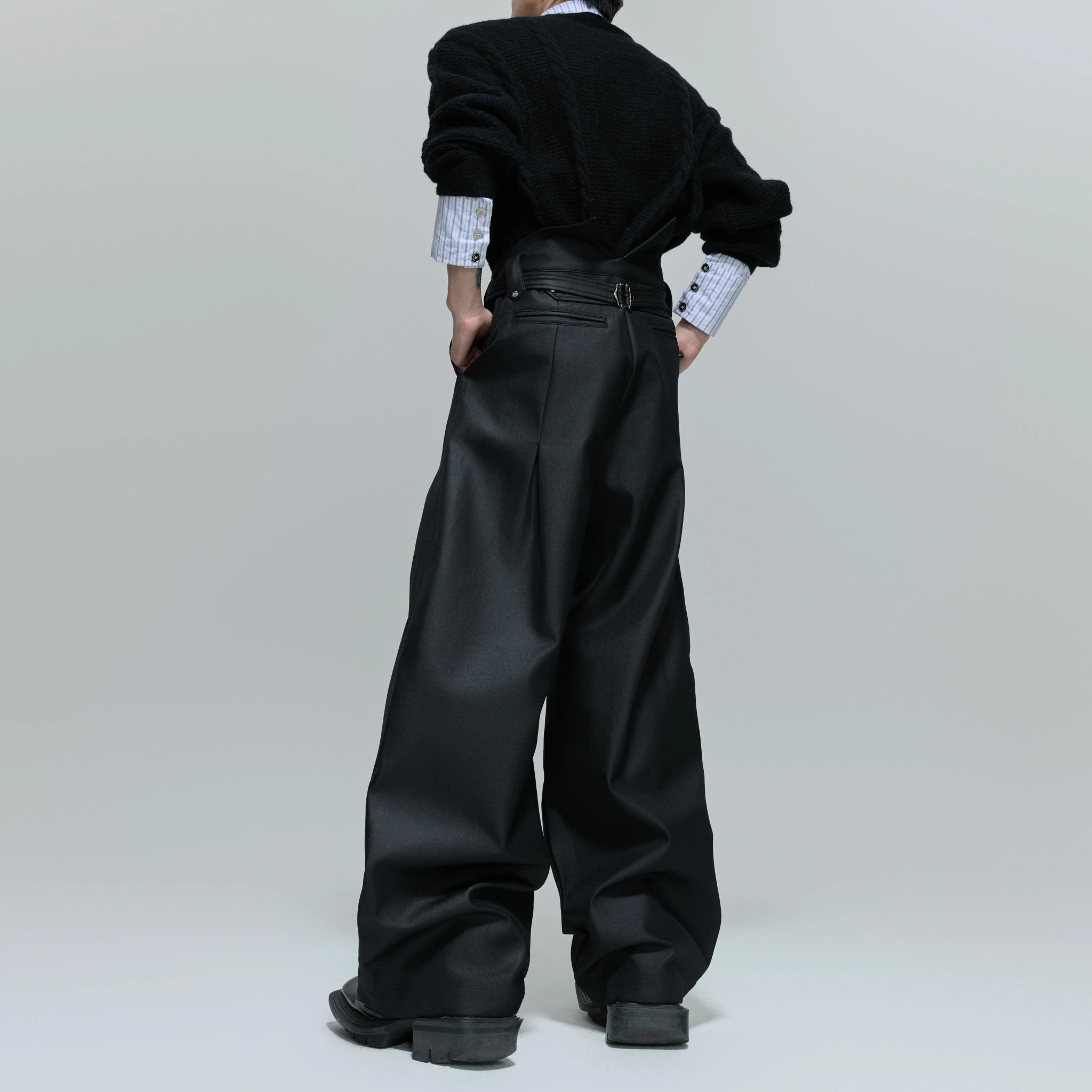 Pleated Cotton-Blend Tie-Waist Straight-Leg Trousers - main image 3