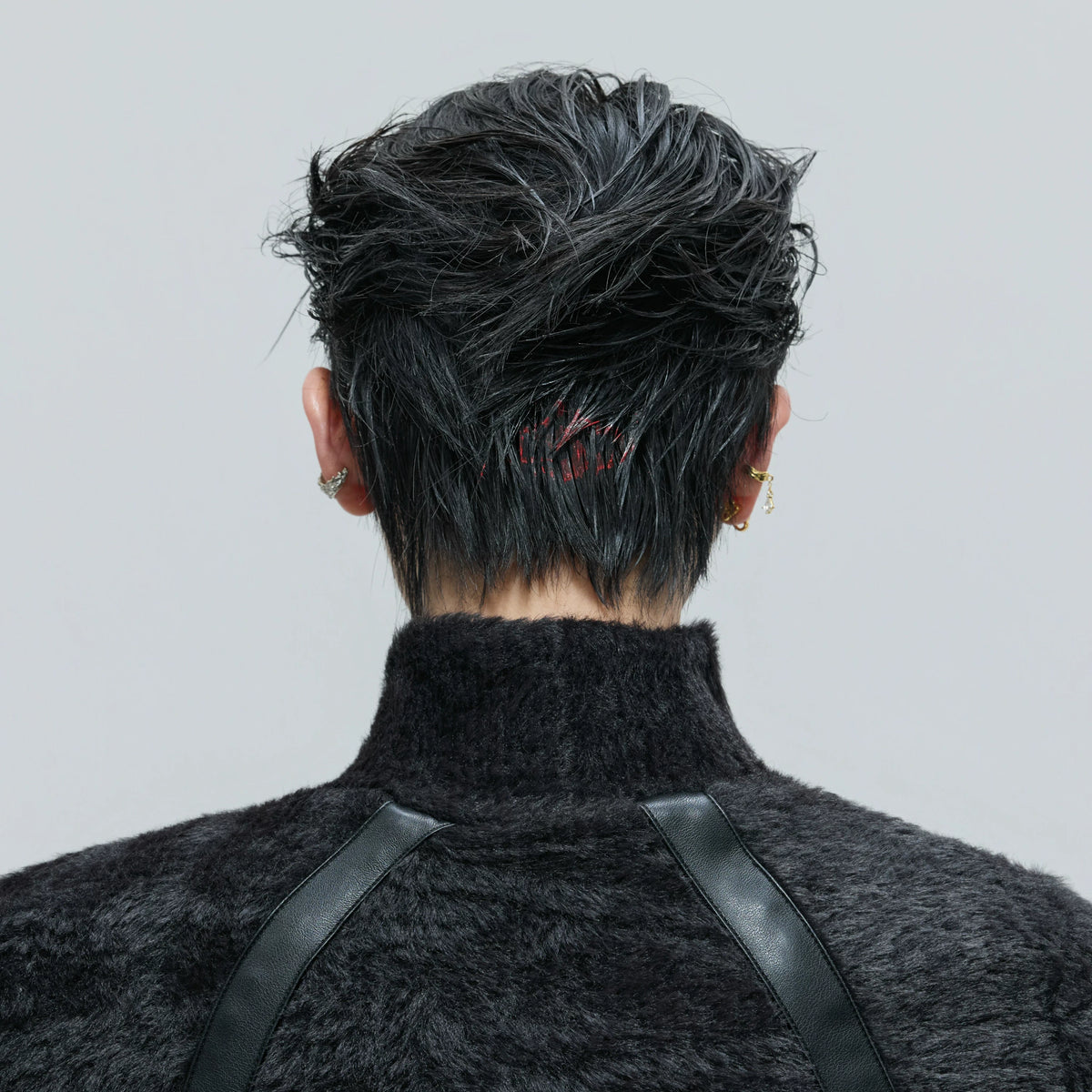 Cropped Plush Wool-Blend Turtleneck Knit Top - main image 5
