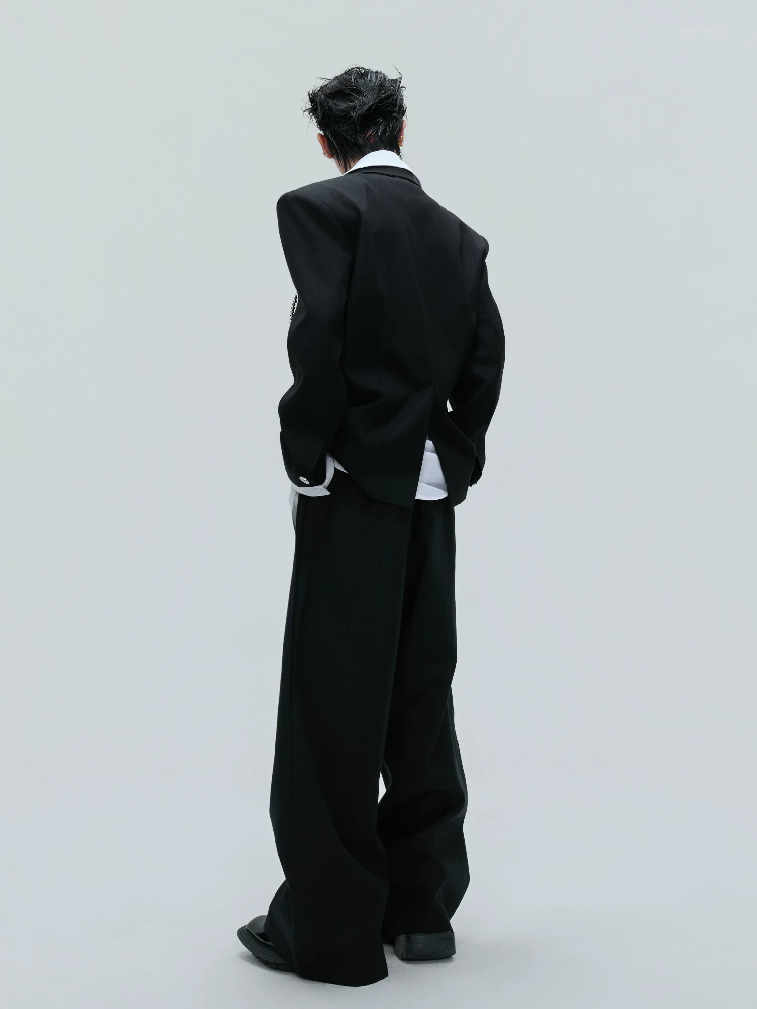 Relaxed Black Cotton Notch-Lapel Suit Set for Streetwear - main image 3