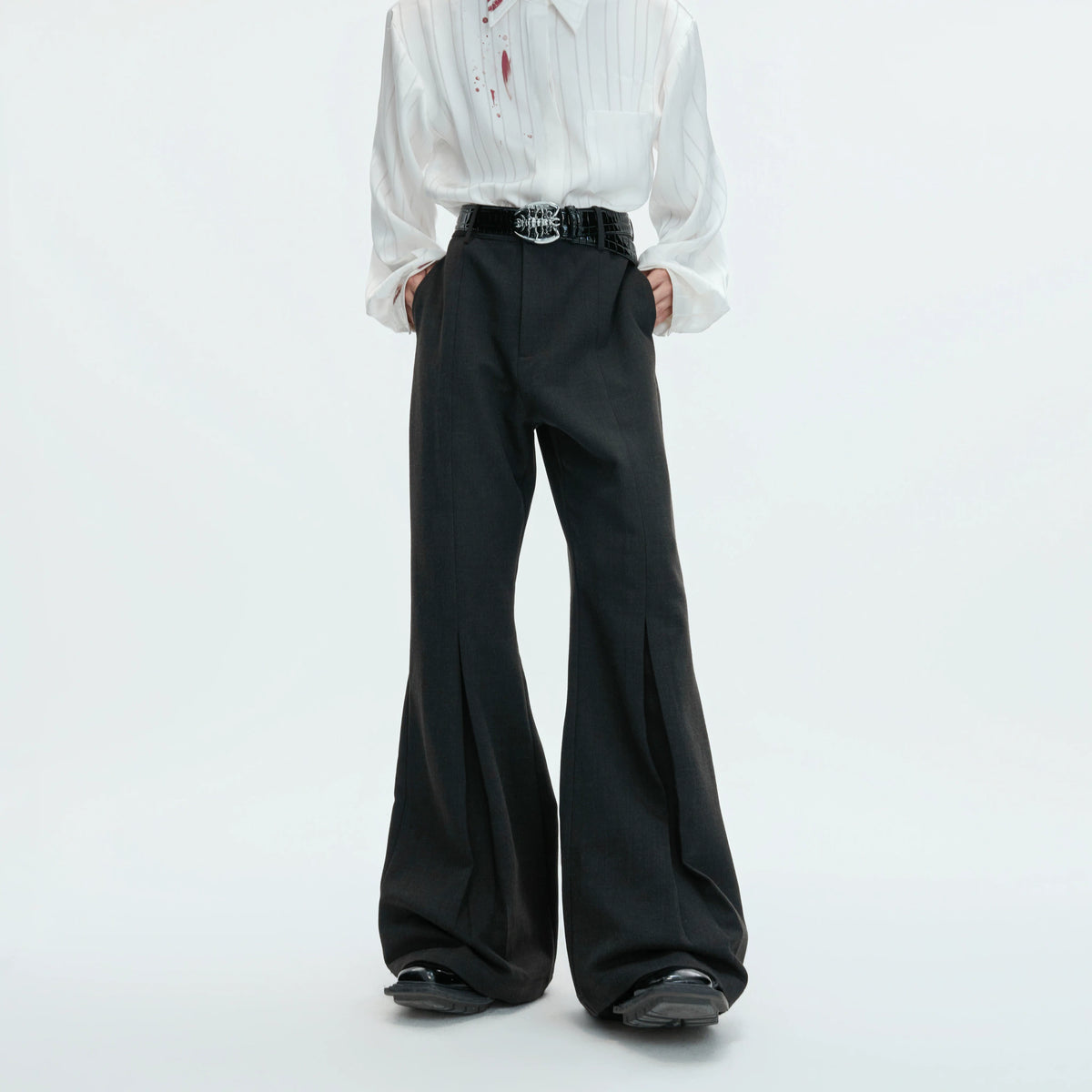 Pleated Wool-Blend Micro-Flare Trousers | Dark Gray - main image 2