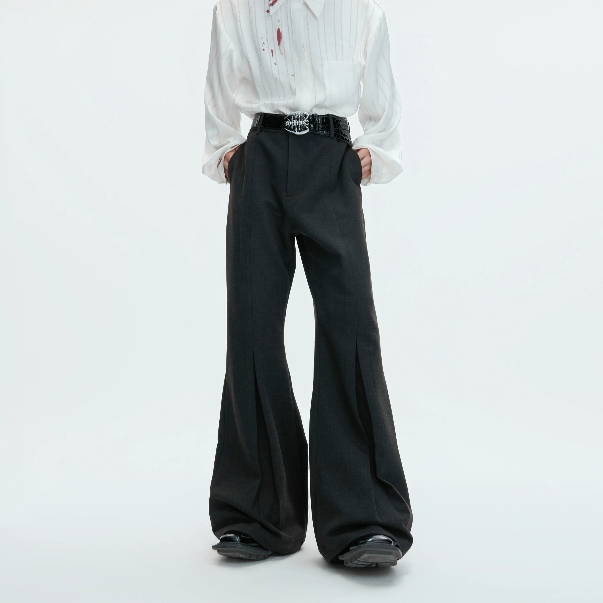 Pleated Wool-Blend Micro-Flare Trousers | Dark Gray - main image 2