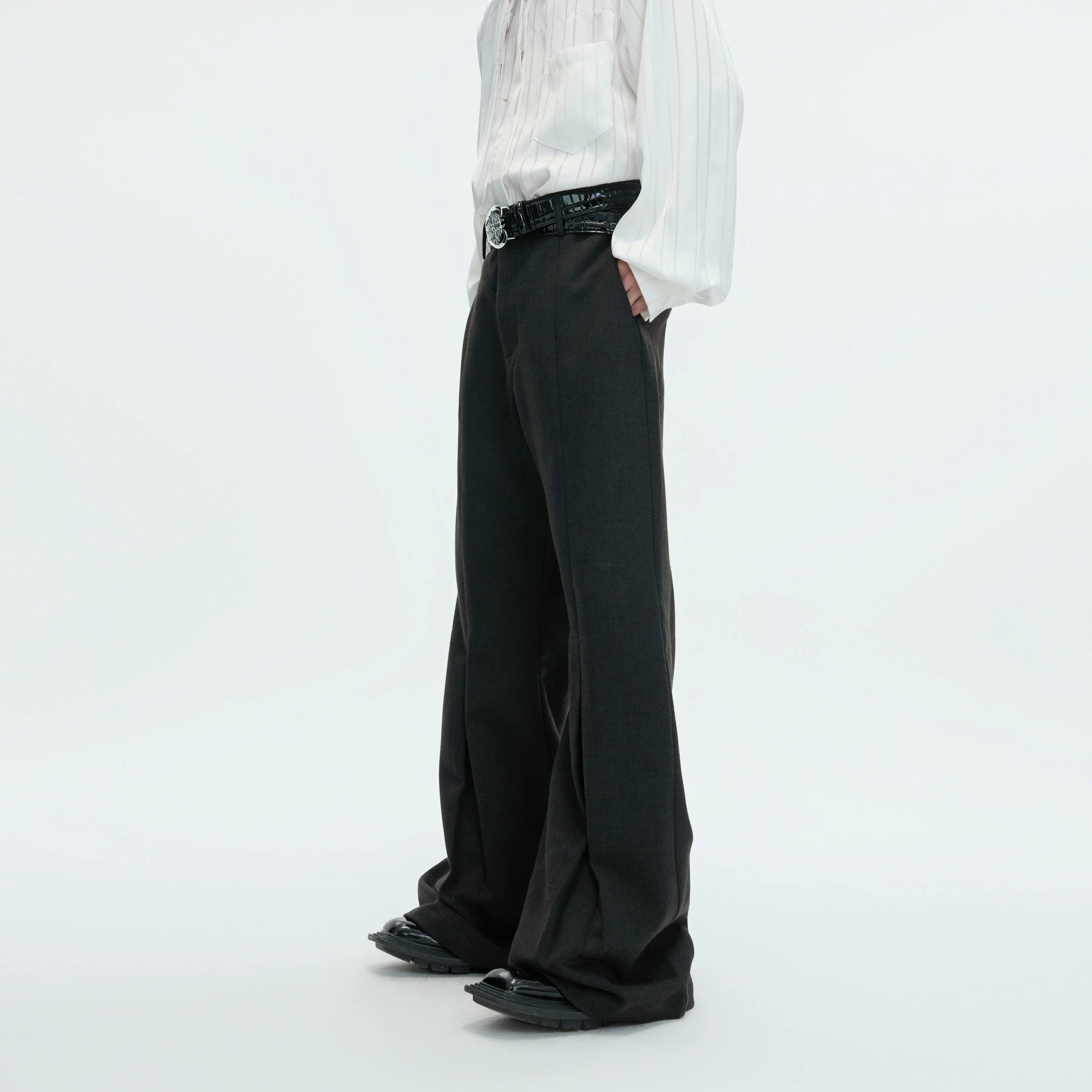 Pleated Wool-Blend Micro-Flare Trousers | Dark Gray - main image 3