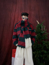 Chunky-Christmas-Knit-Sweater---Oversized-Scarf-Design---Streetwear-Green-(Built-In Scarf)