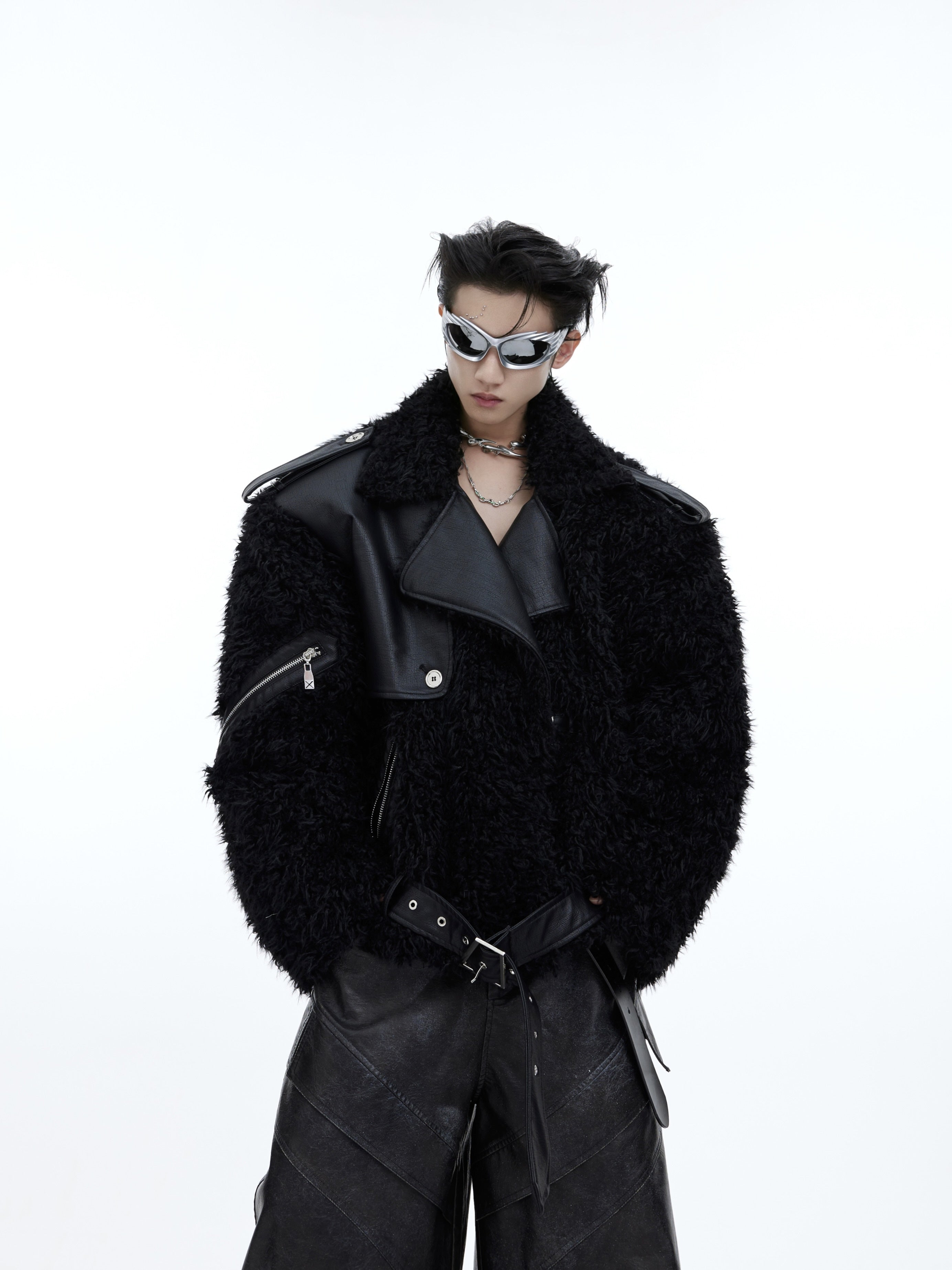 Deconstructed-Faux-Fur-Cropped-Jacket---Winter-Streetwear-Coat-Black
