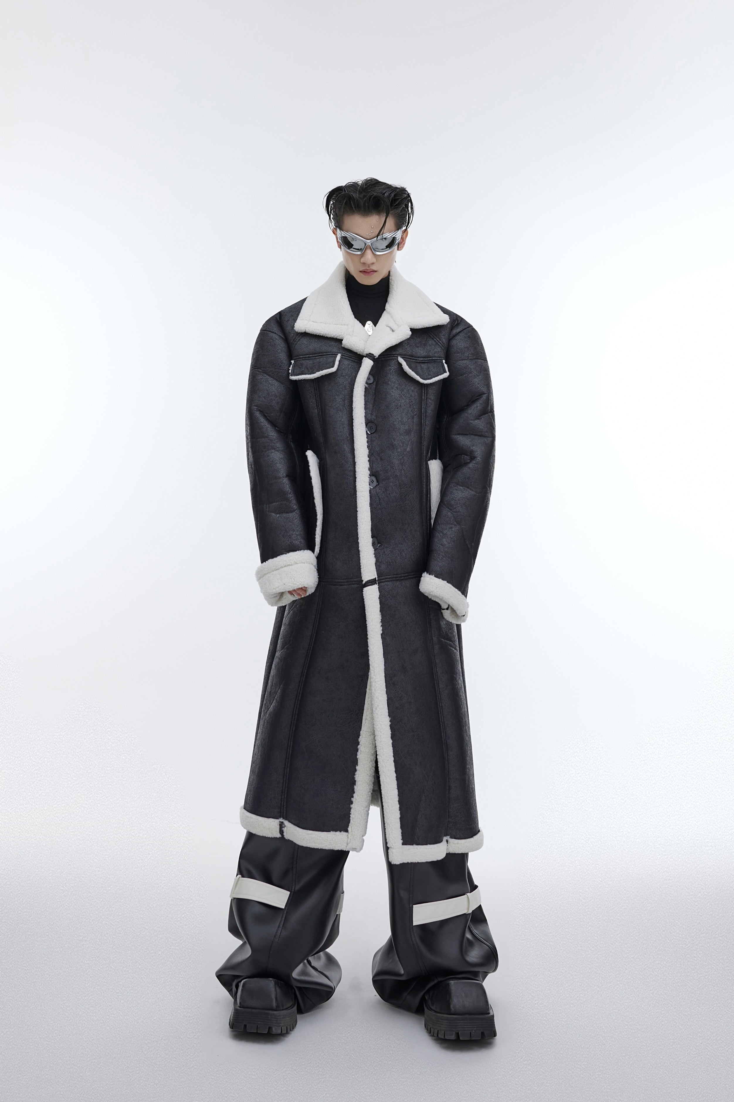 Deconstructed-Shearling-Long-Coat---Streetwear-Oversized-Faux-Fur-Jacket-Black