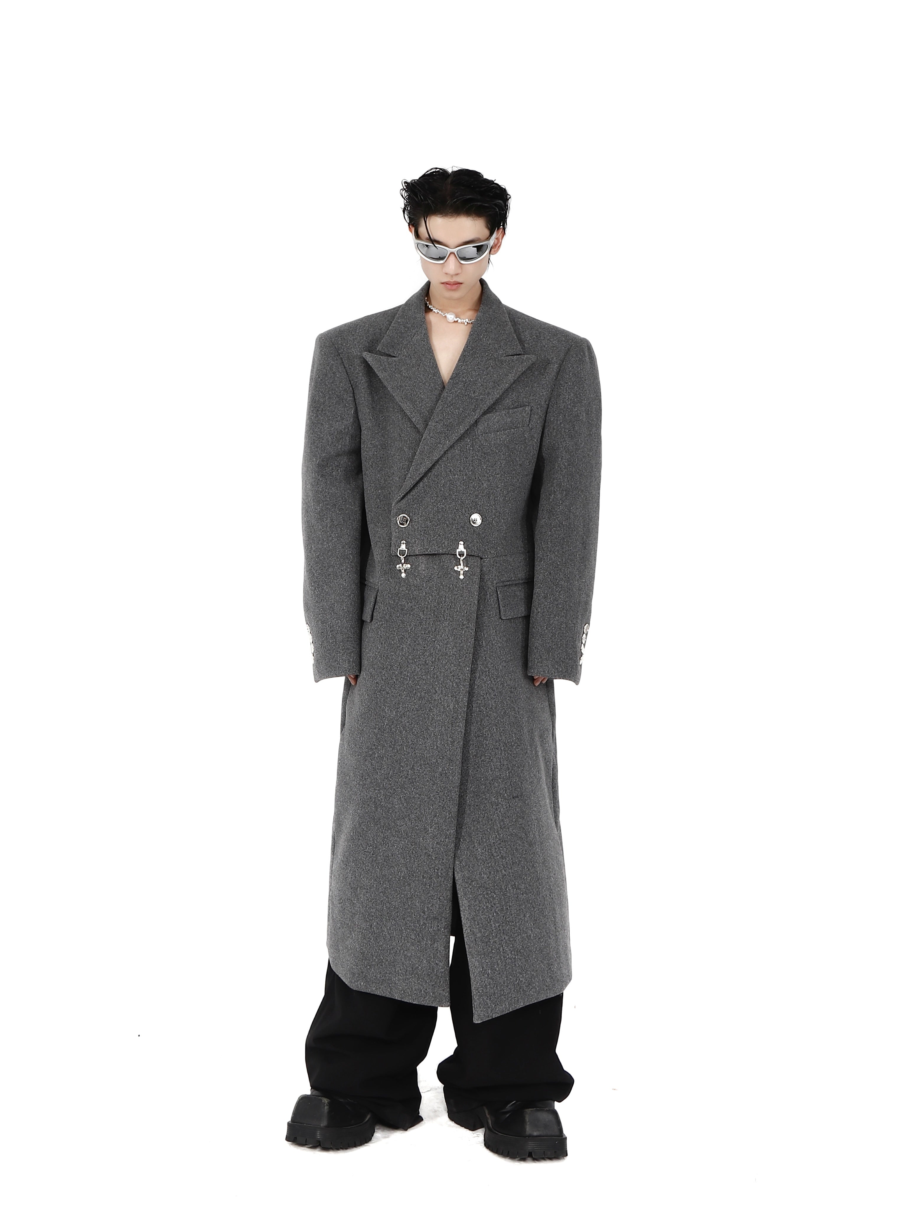 Deconstructed-Wool-Coat-with-Shoulder-Pads-Metal-Clasp-Long-Jacket-Gray