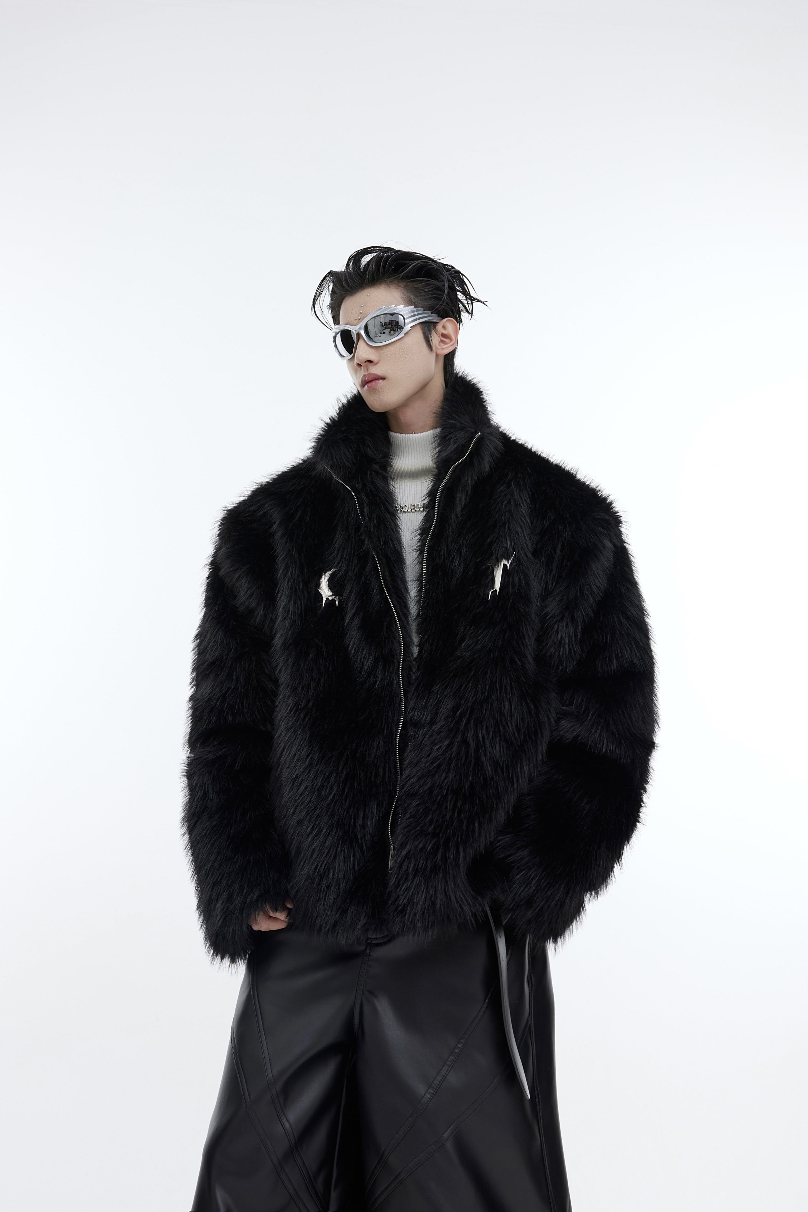 Faux-Fur-Cropped-Puffer-Jacket---Metallic-Streetwear-Coat-Black