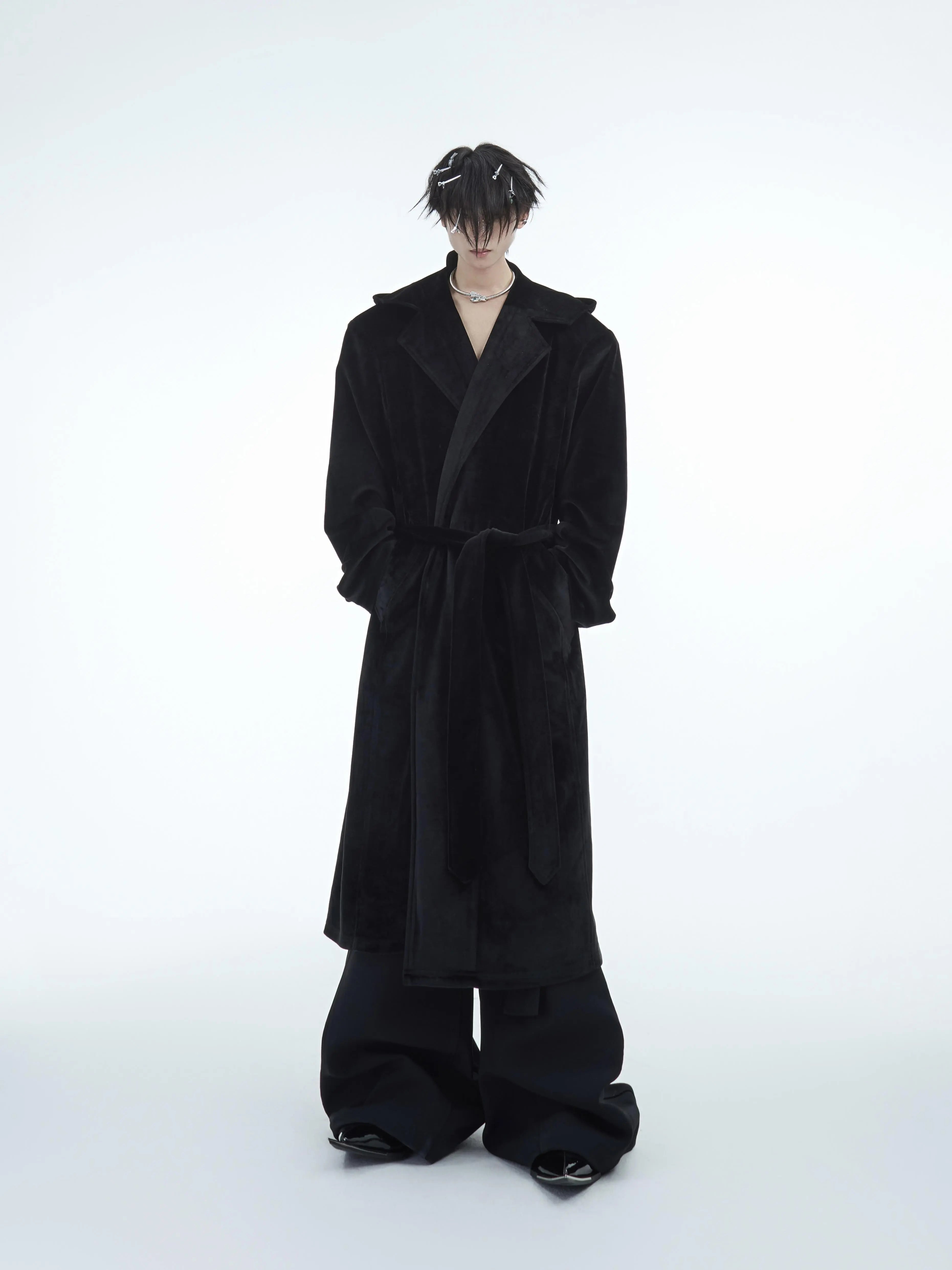 Warm Thickened Long Silk Robe with Hood and Belt for Men - ArgueCulture