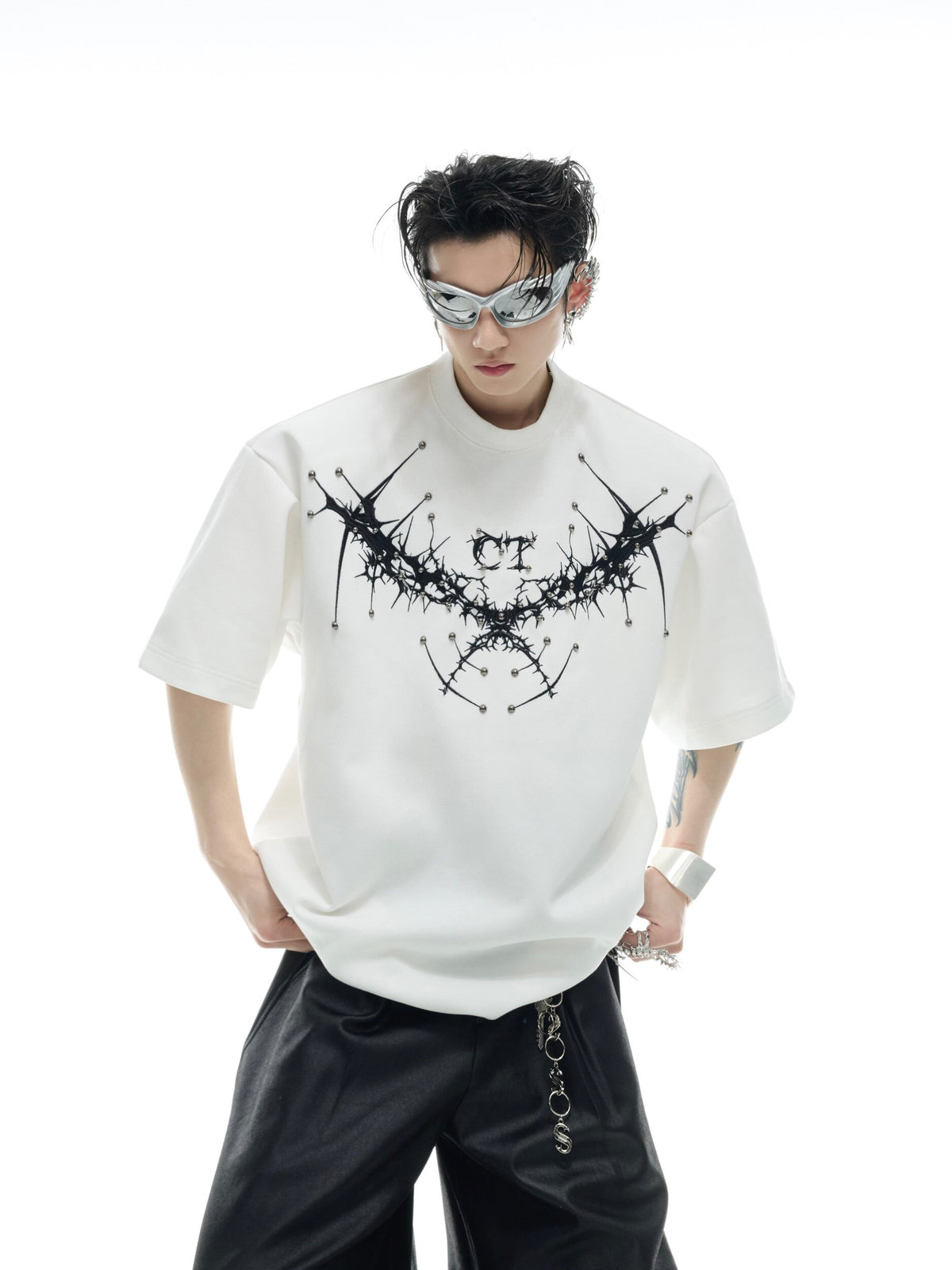 Metal Rivet Embroidery Relaxed T-Shirt - product image 1