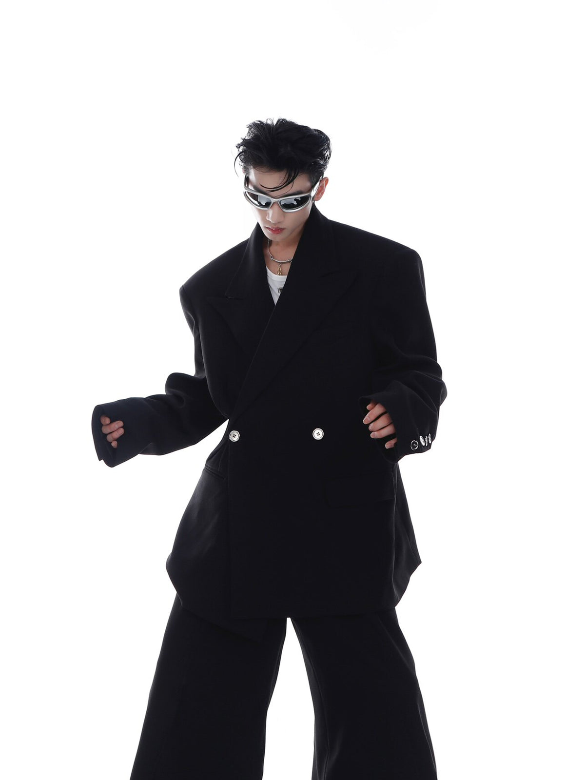 Oversized Twill Shoulder-Pad Blazer - product image 2