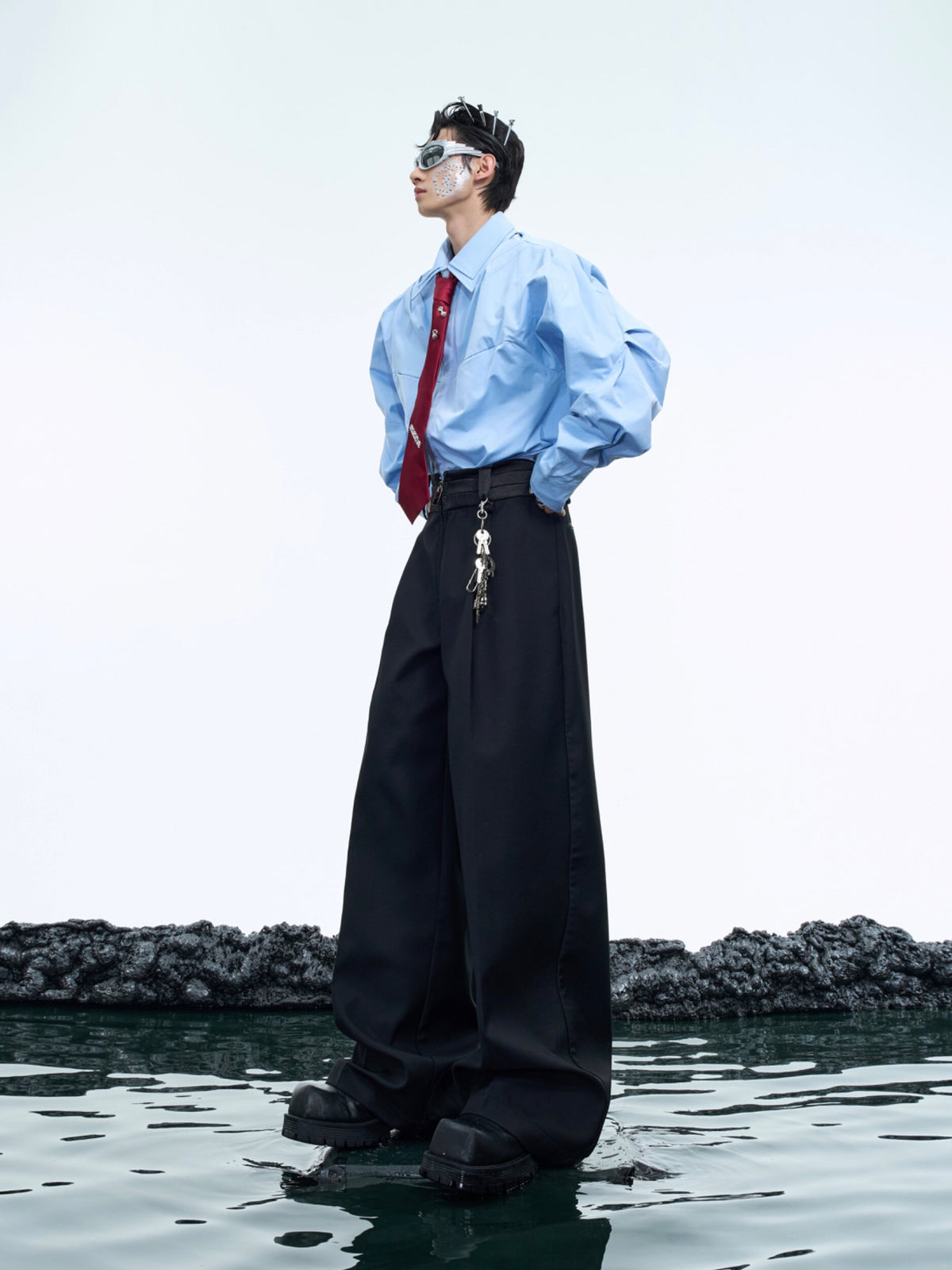 High-Waisted Black Micro-Flare Trousers - product image 4