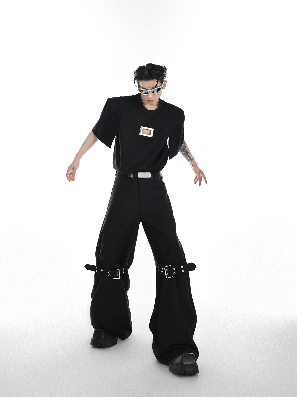Black High-Rise Tie-Detail Trousers - product image 5