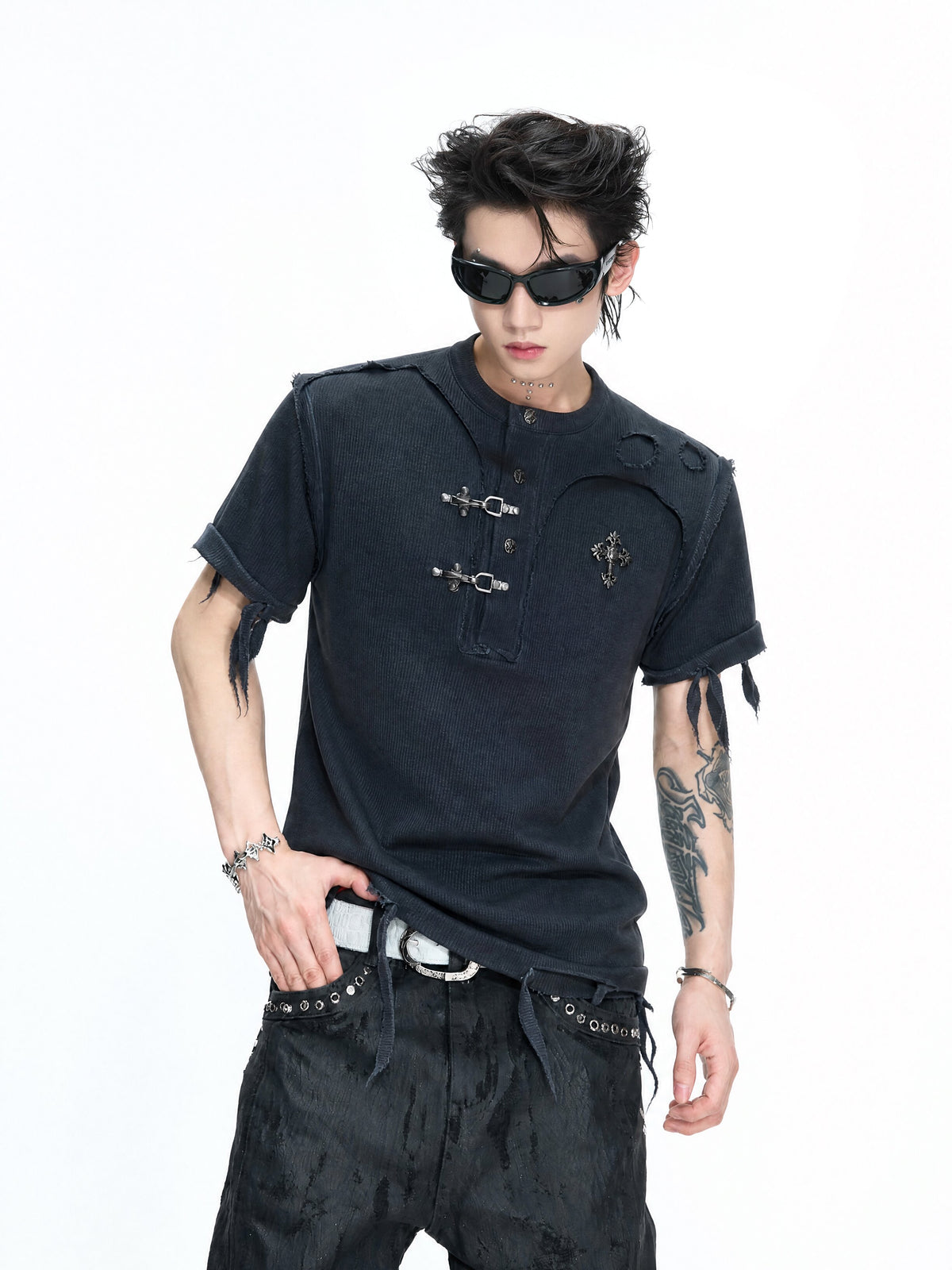 Distressed Ribbed Henley T-Shirt - product image 4