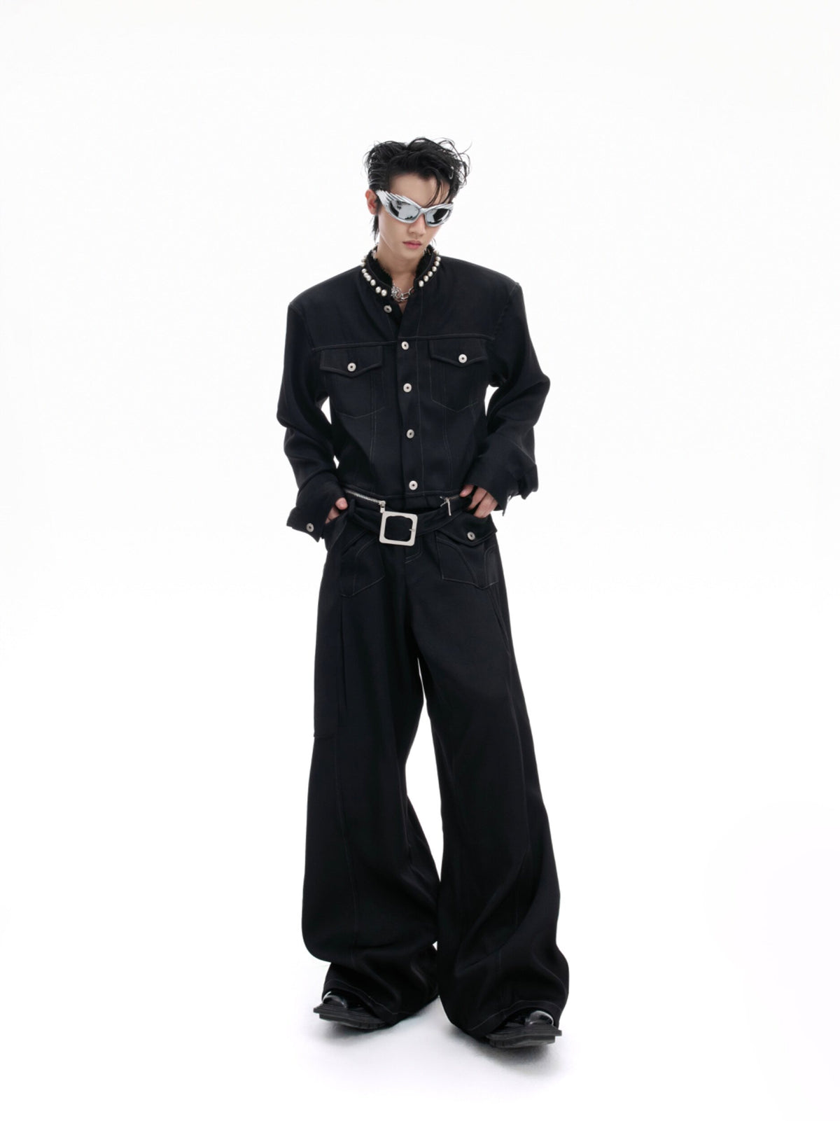 Pearl-Trimmed Collarless Utility Suit - product image 4