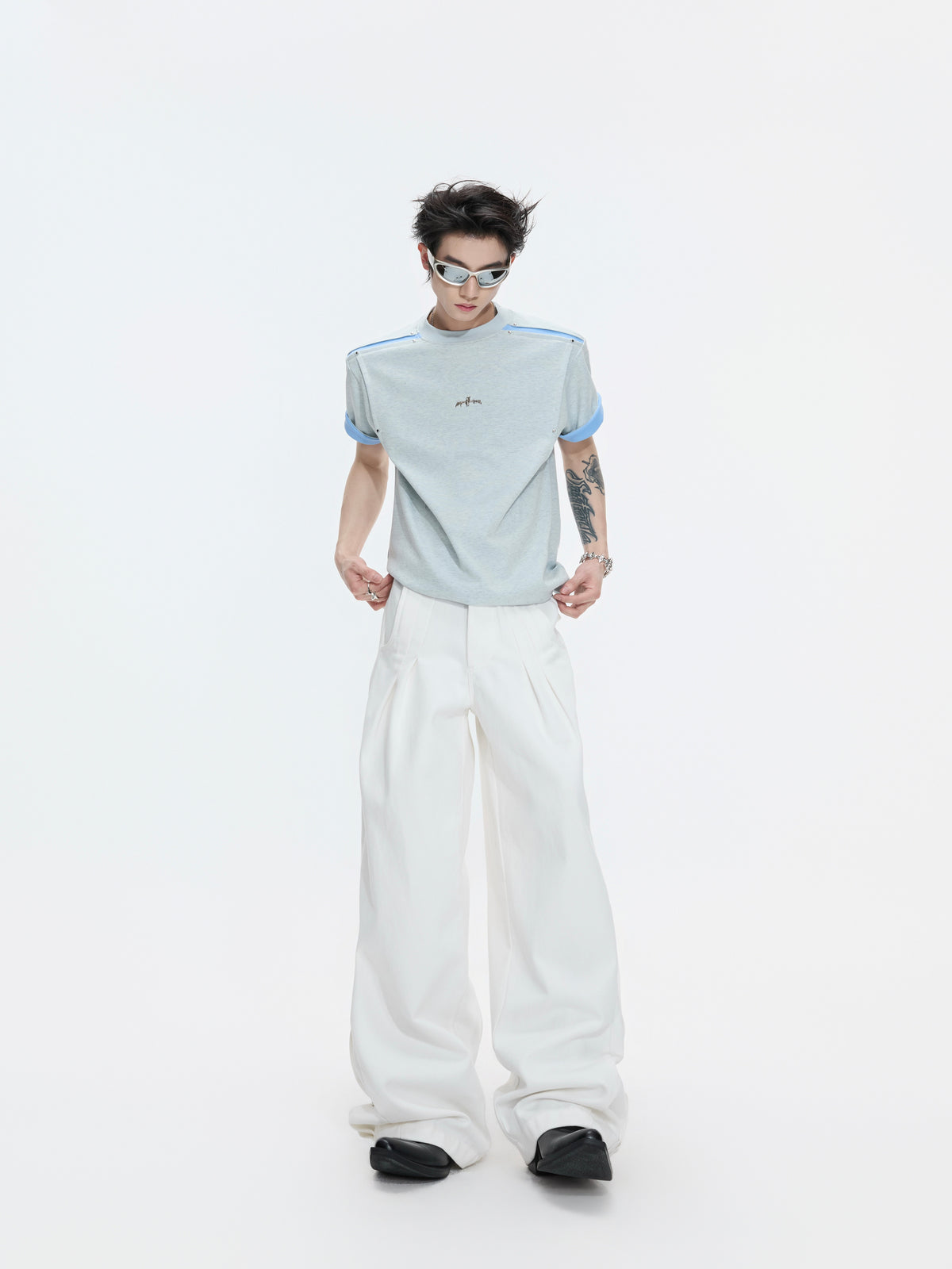 Contrast-Panel Unisex Crew Neck Tee - product image 4