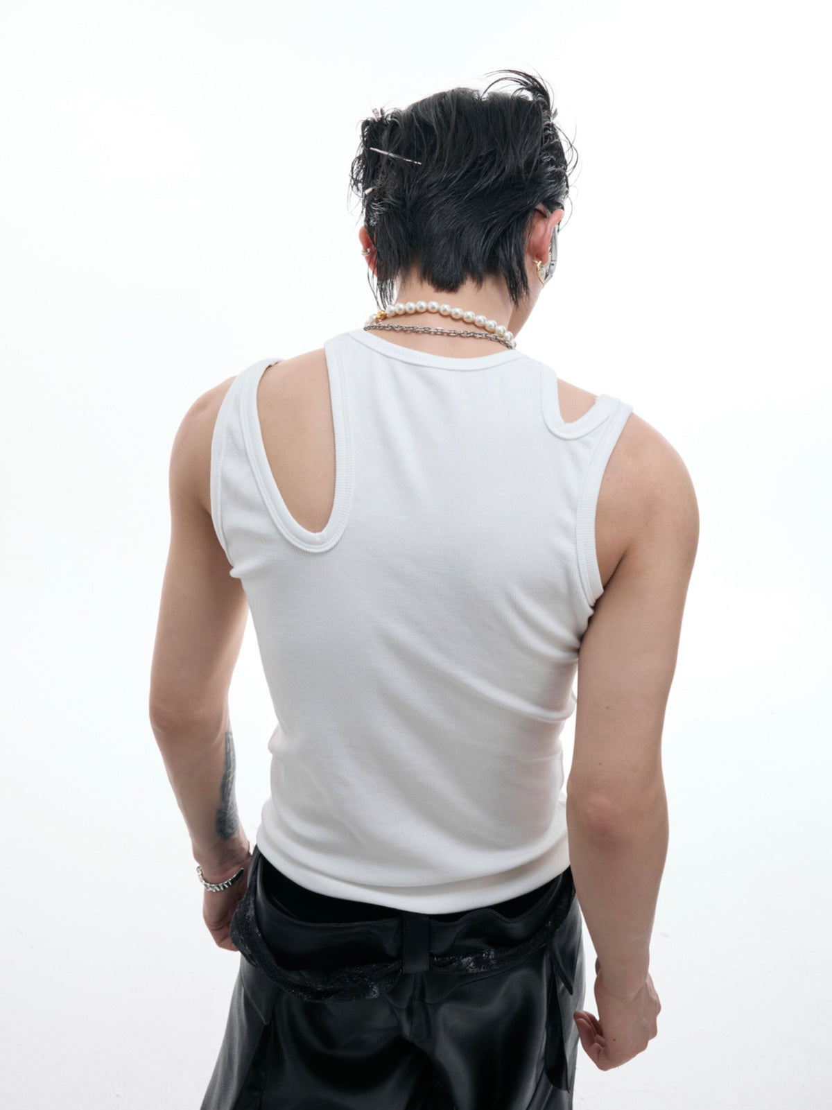 Cutout Metal-Detail Tank Vest - product image 4