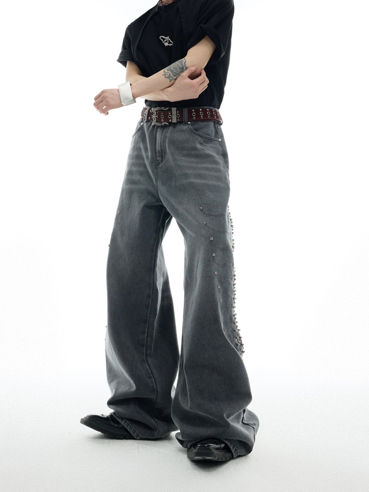 Washed Rivet Straight-Leg Jeans - product image 2