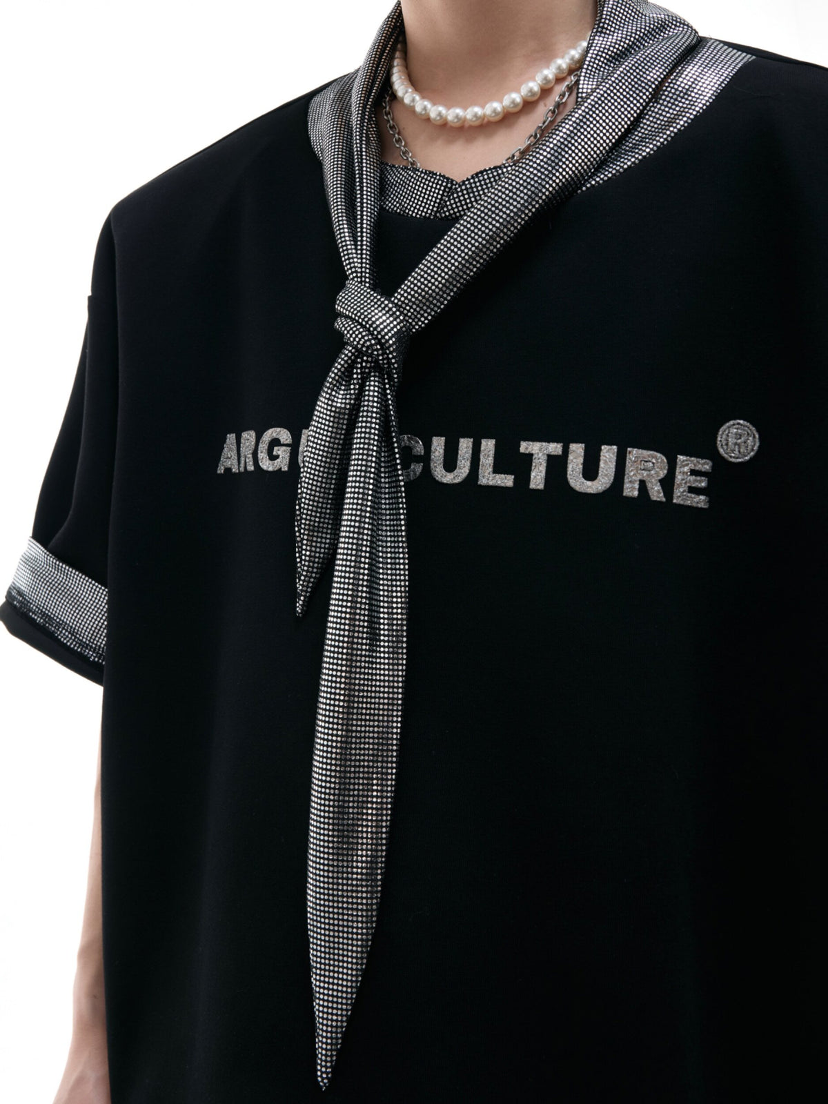 Metallic Tie Graphic T-Shirt - product image 2