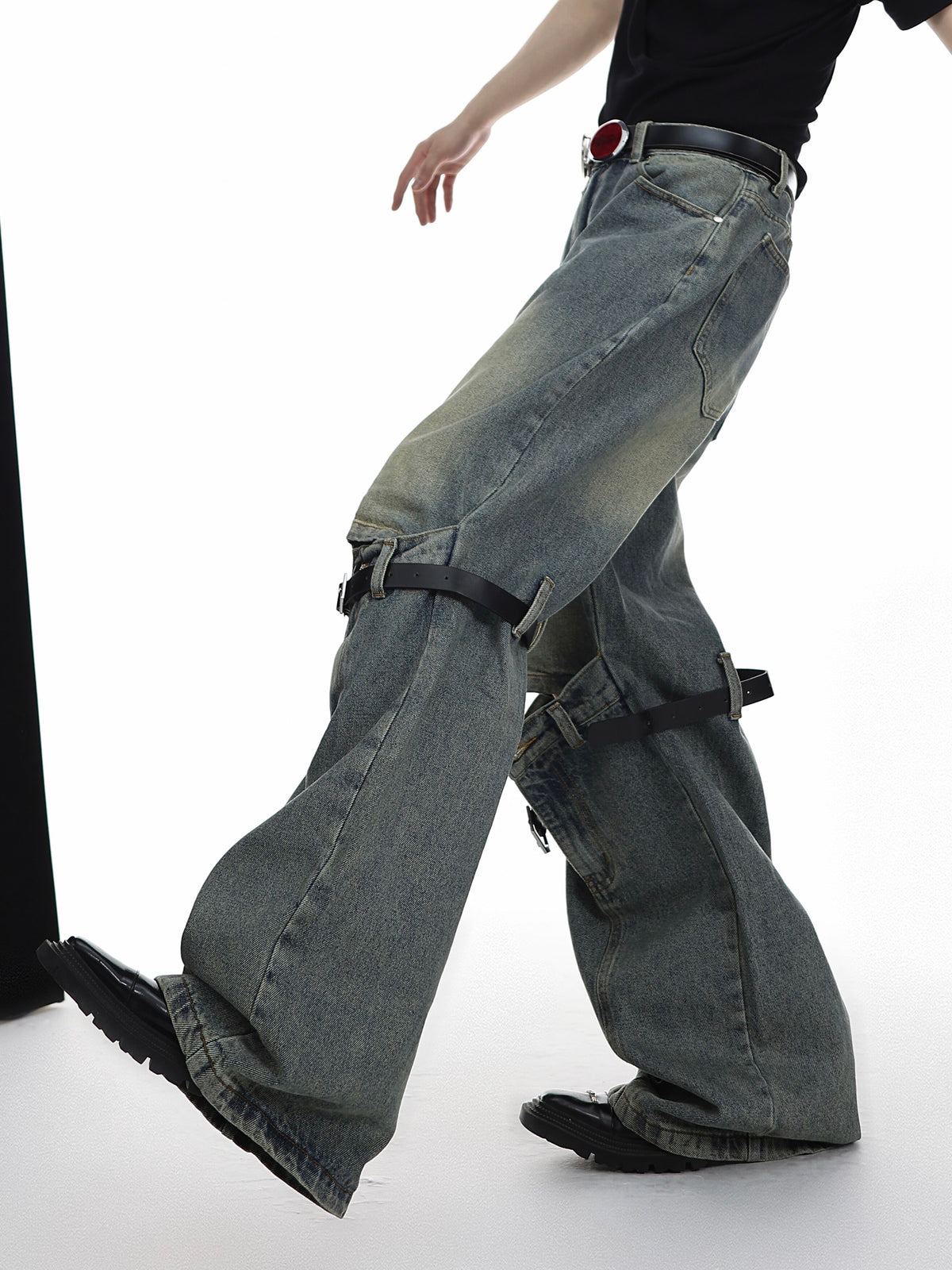 High-Waisted Washed Belt-Detail Jeans - product image 5