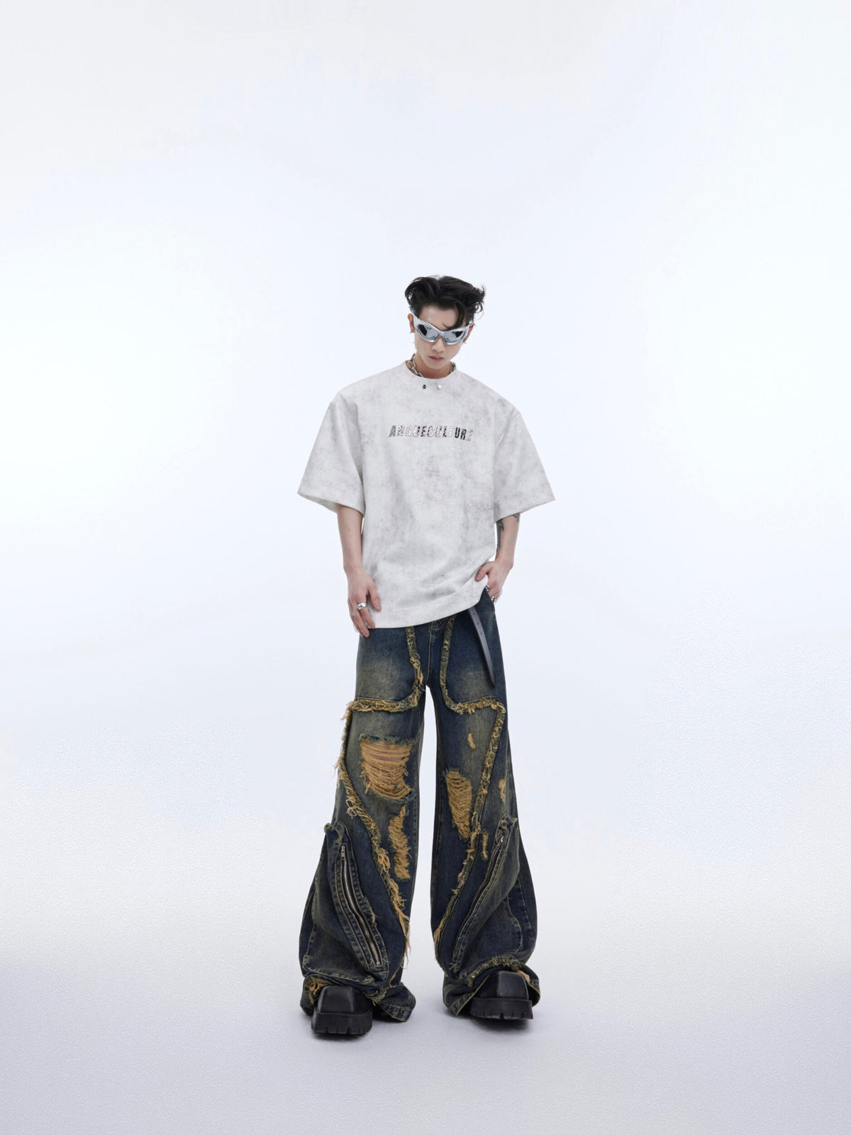 Metal Logo Shoulder-Pad T-Shirt - product image 4