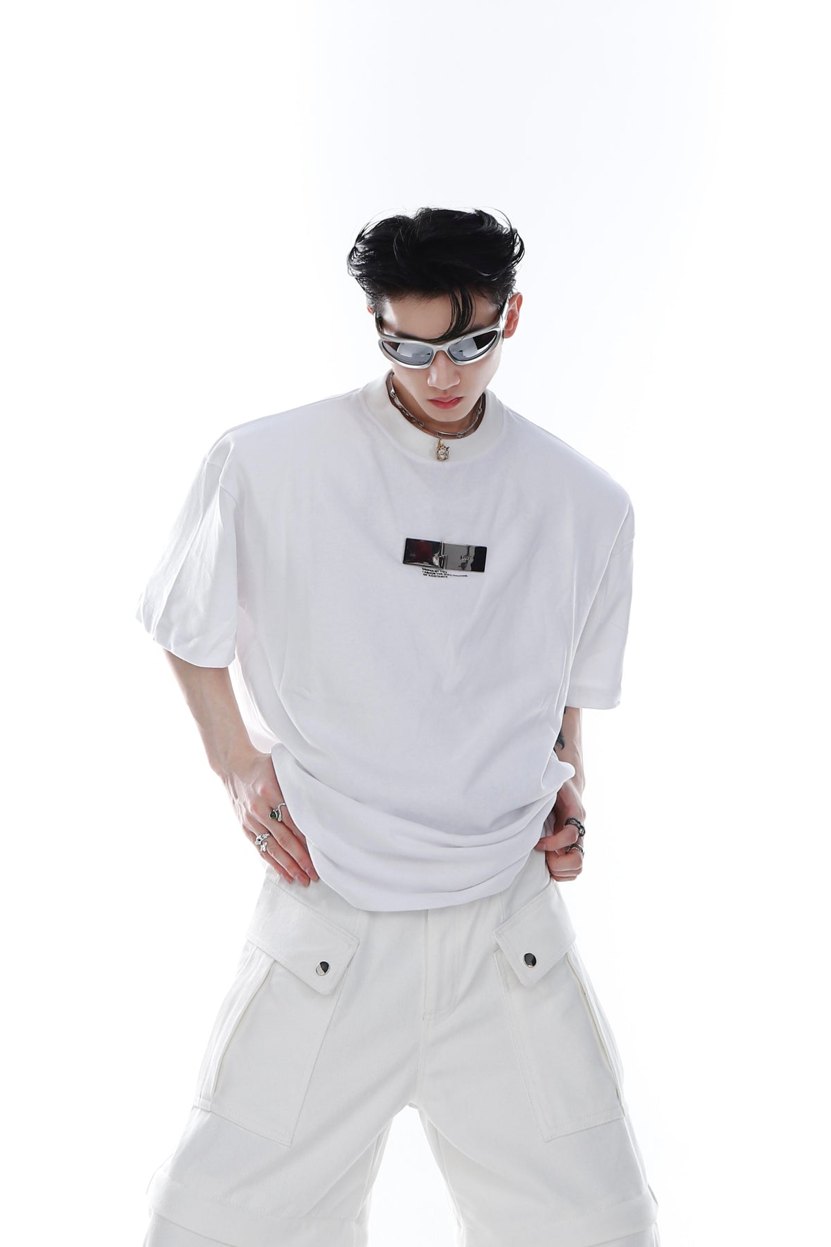 Metal-Clasp Printed Cotton T-Shirt - product image 4