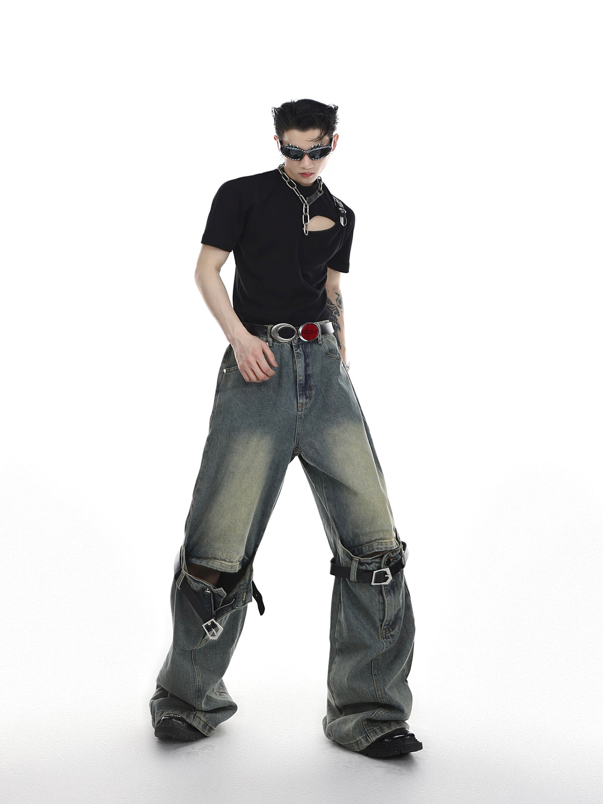 High-Waisted Washed Belt-Detail Jeans - product image 4