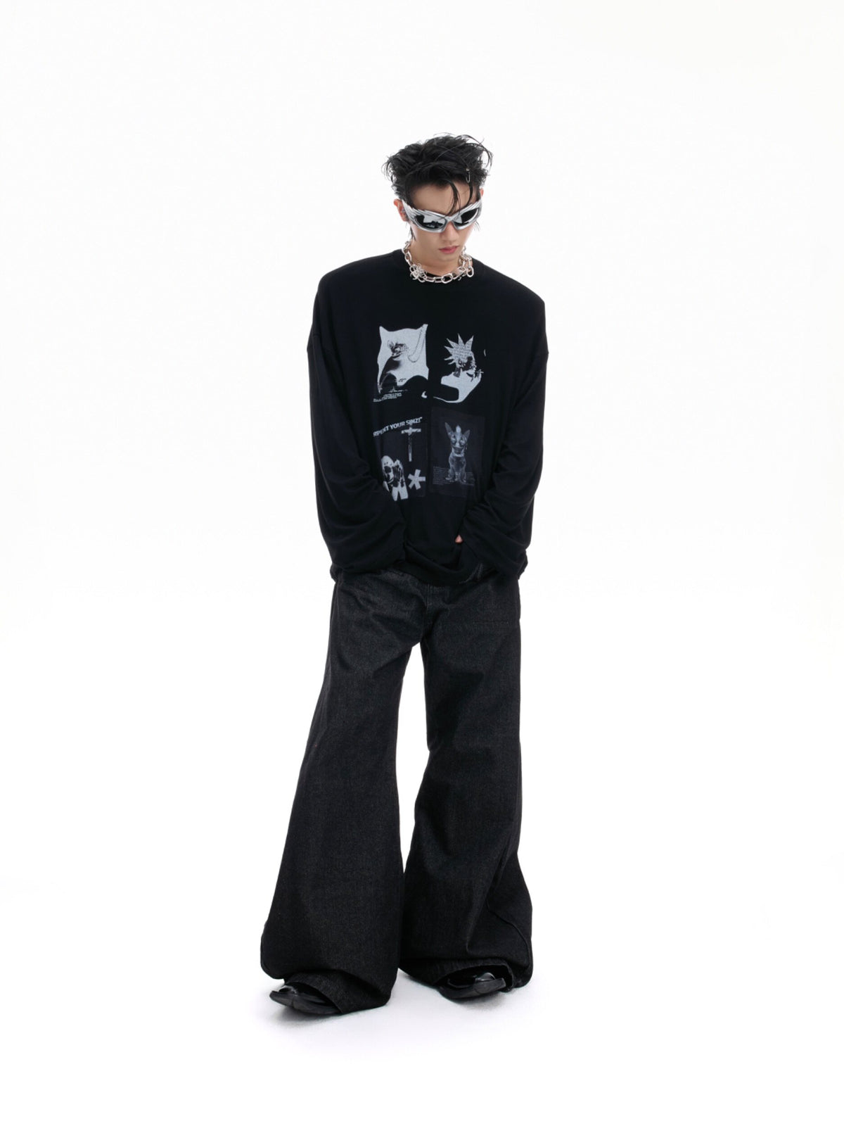 Gothic Figure Print Long-Sleeve Tee - product image 4