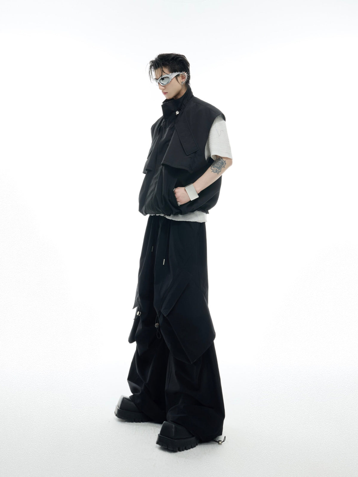 Irregular Drawstring Vest Set - product image 3